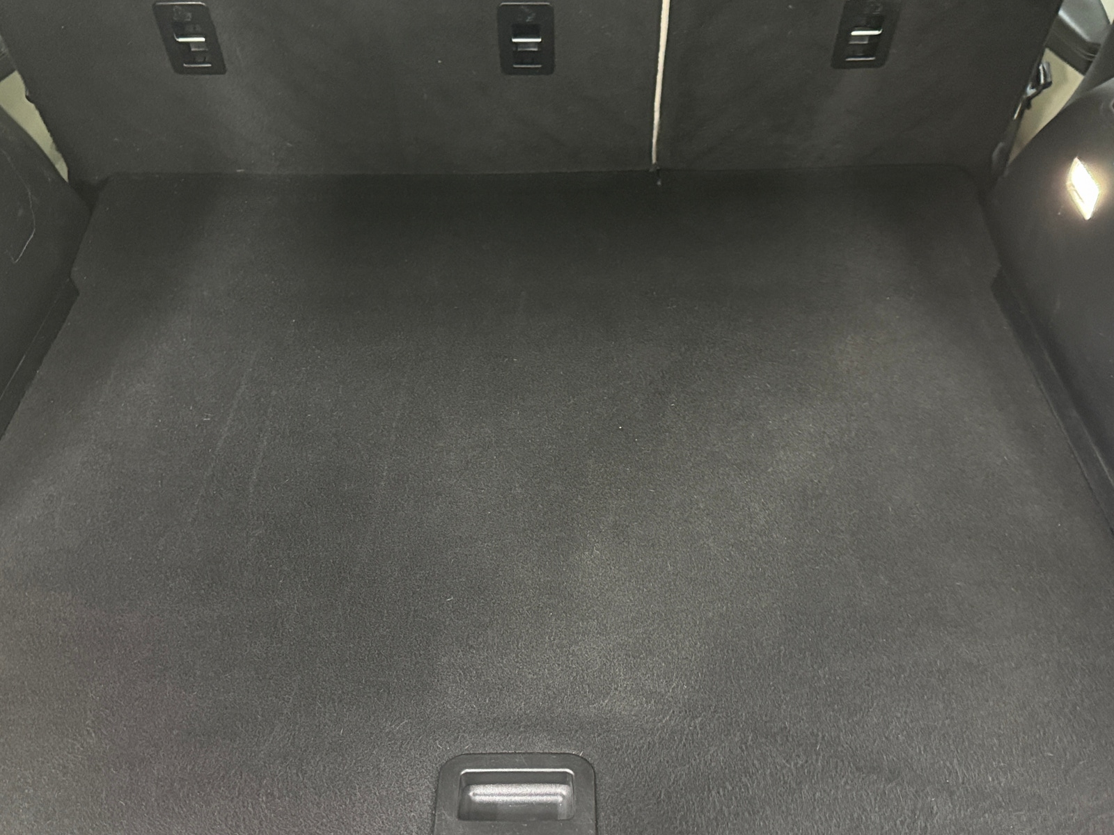 Thumbnail: 2019 Ford Edge - 6