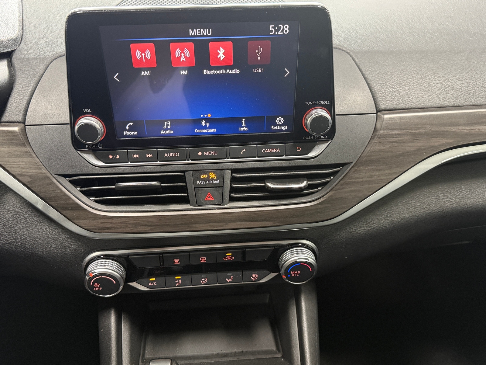 Thumbnail: 2025 Nissan Altima - 4