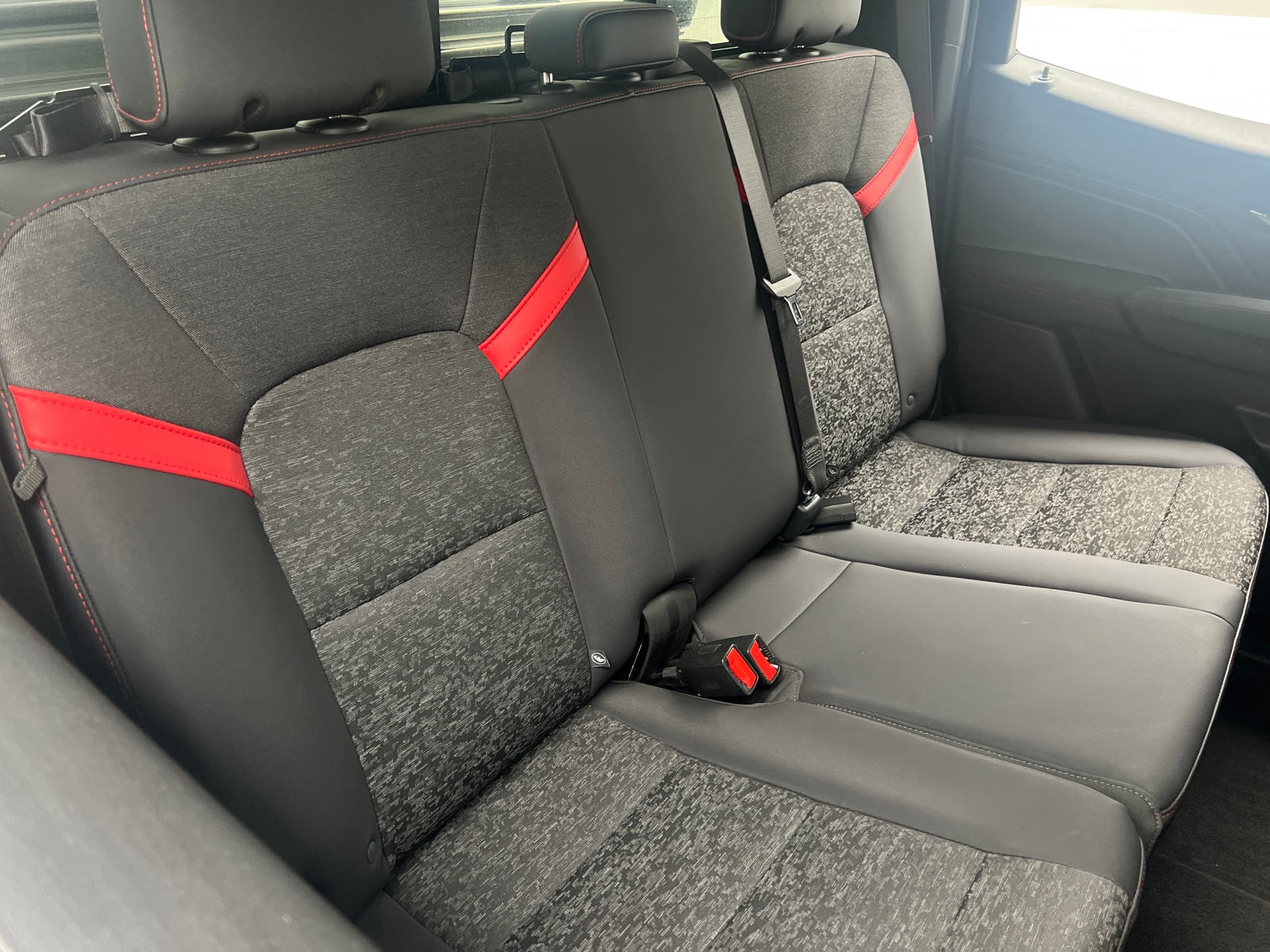 Thumbnail: 2024 Chevrolet Colorado - 6