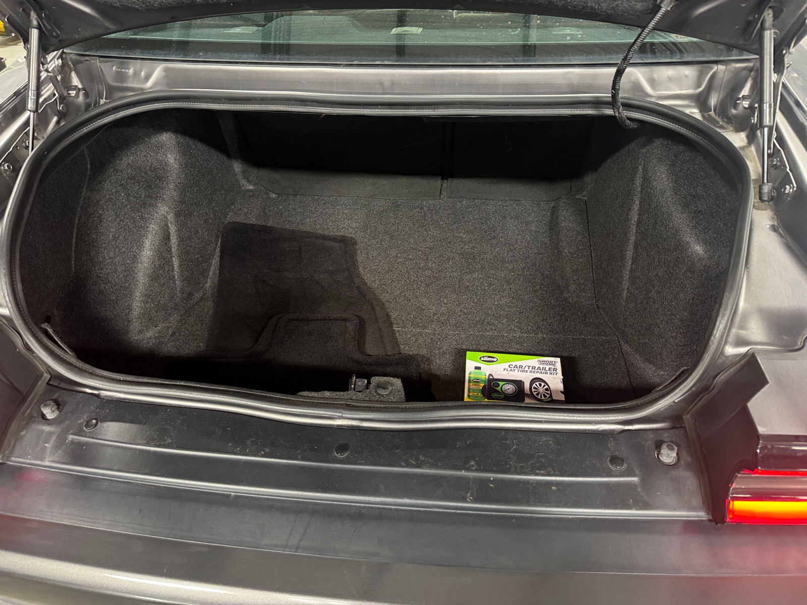 Thumbnail: 2018 Dodge Challenger - 5