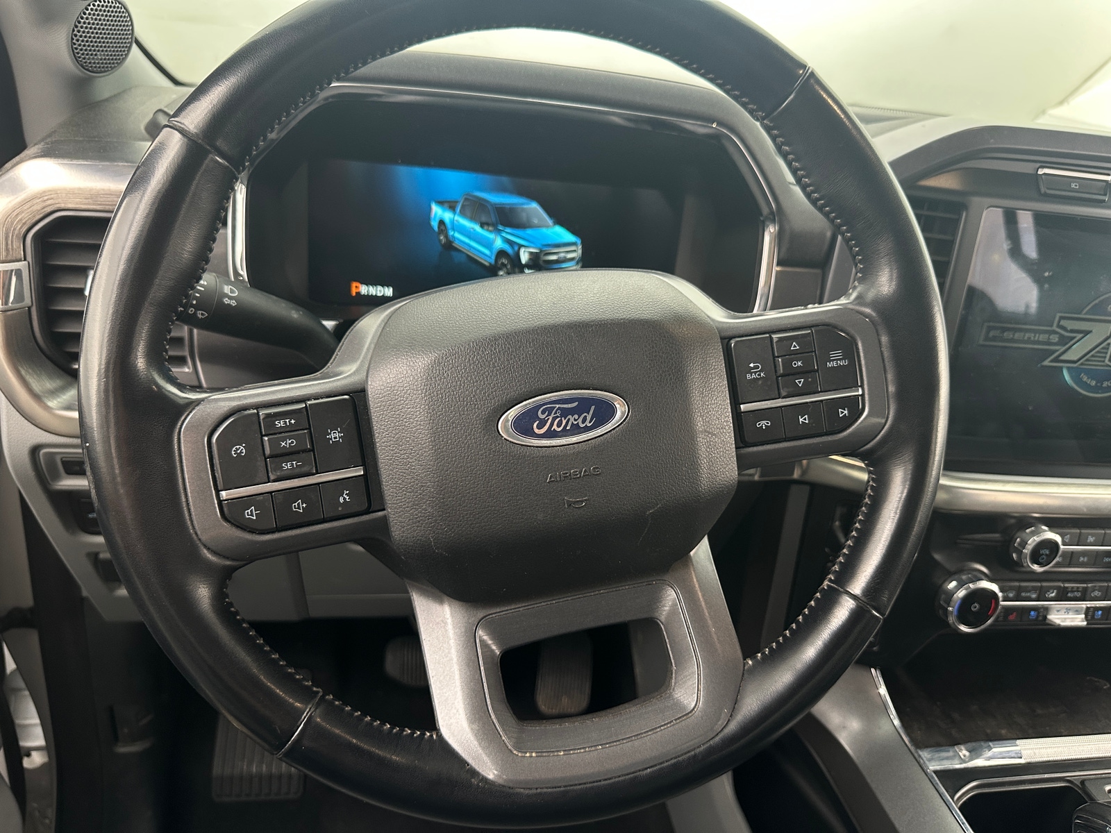 Thumbnail: 2023 Ford Econoline - 4