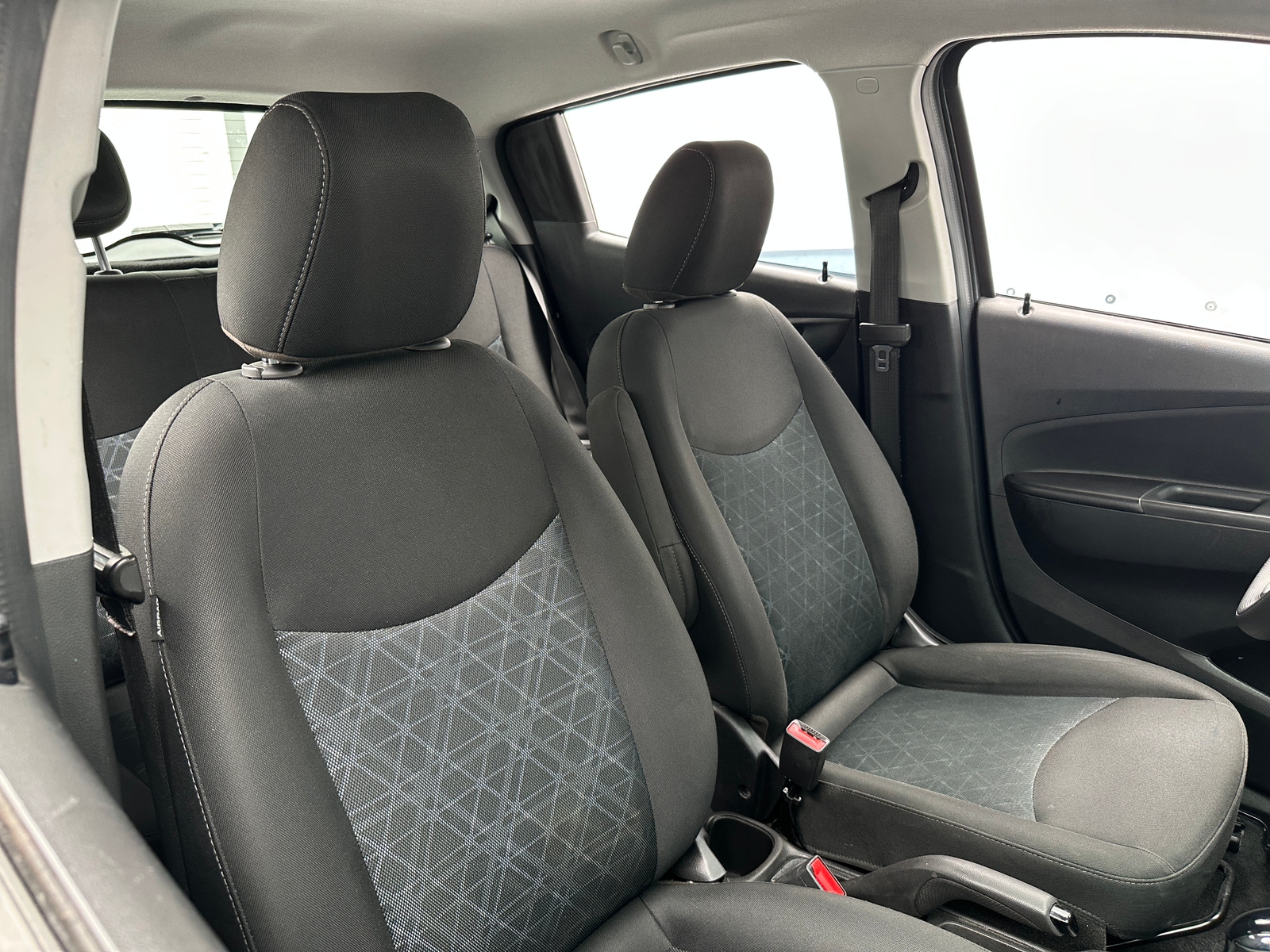 Thumbnail: 2022 Chevrolet Spark - 2