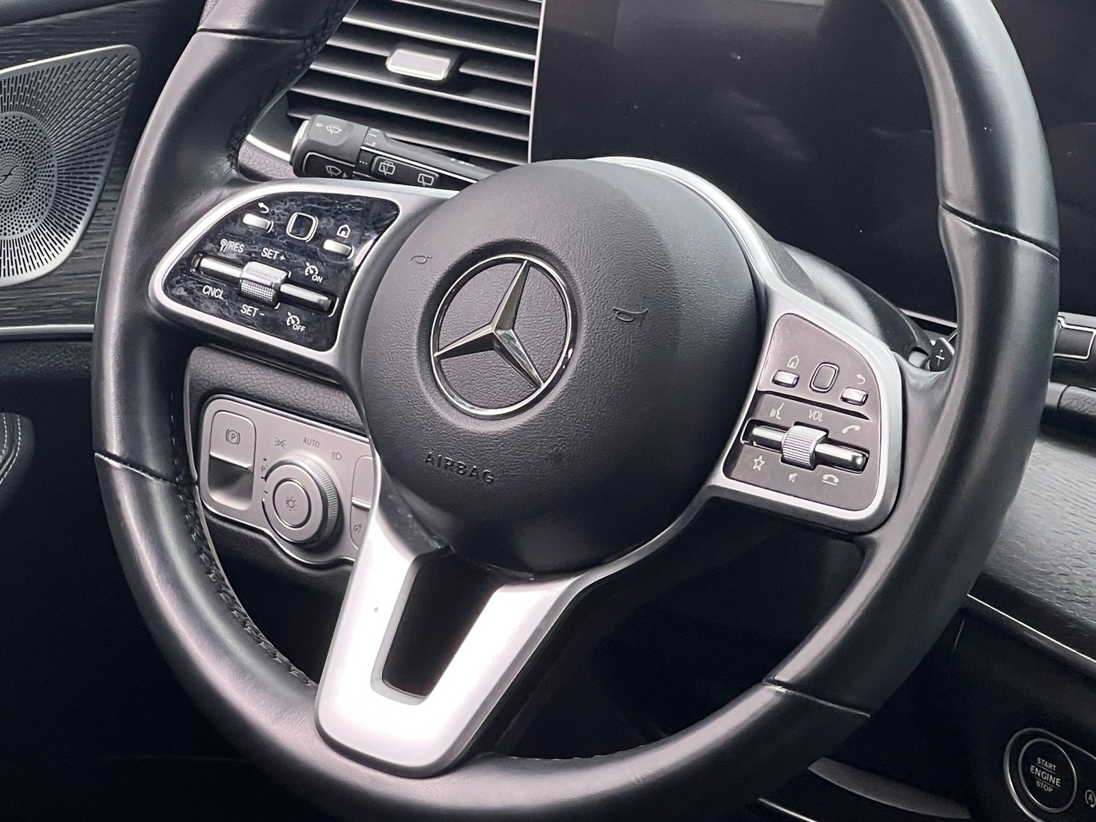 Thumbnail: 2021 Mercedes-Benz GLE - 4