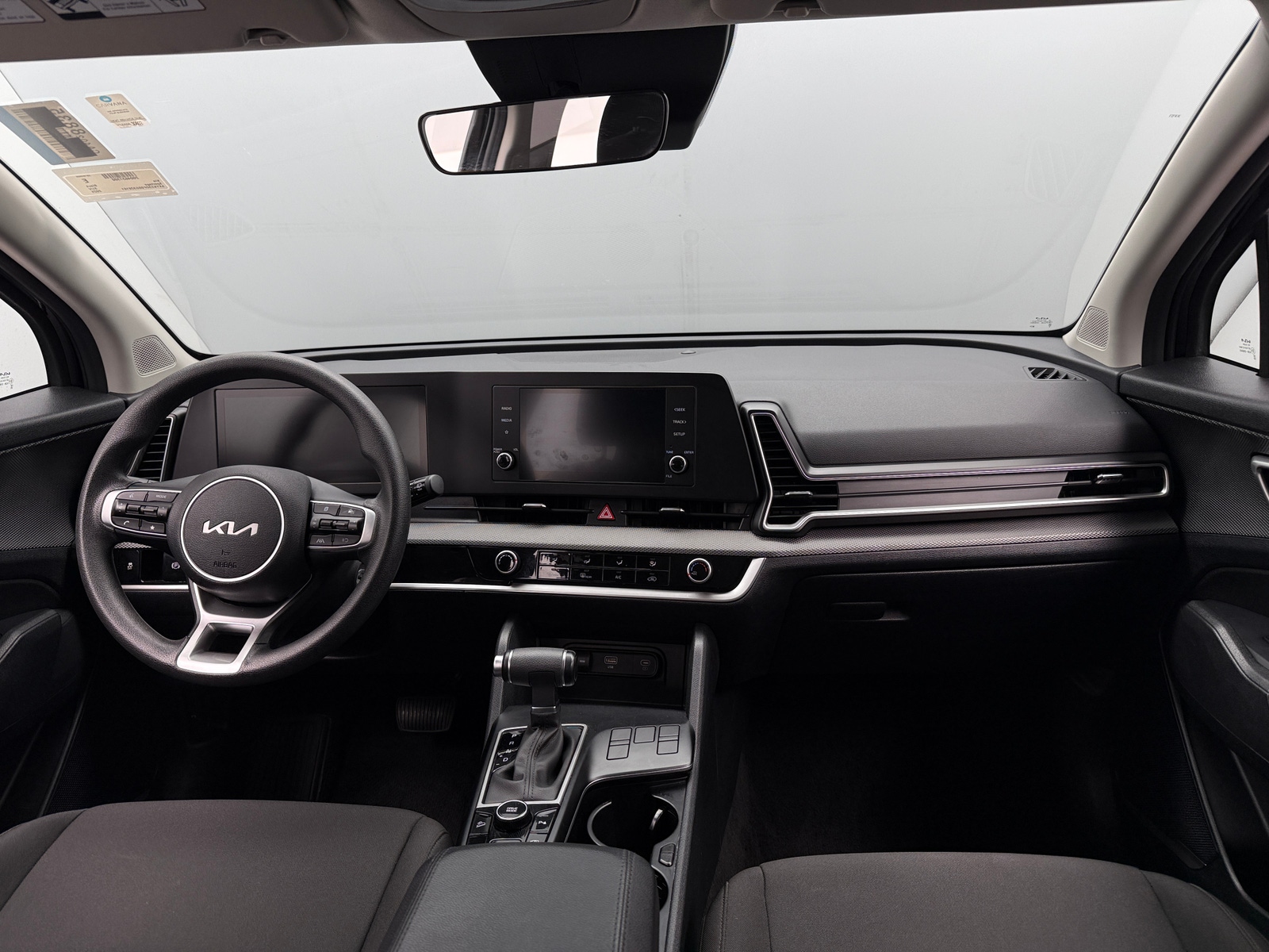 Thumbnail: 2025 Kia Sportage - 3