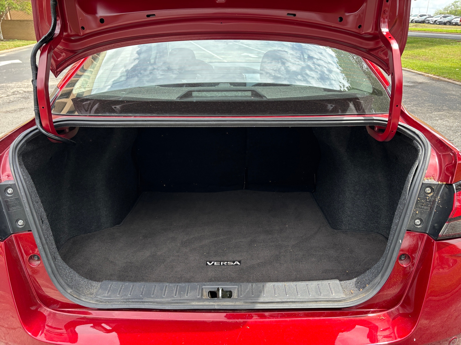 Thumbnail: 2025 Nissan Versa - 4