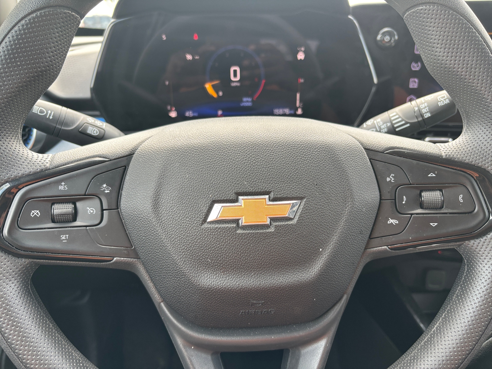 Thumbnail: 2025 Chevrolet Trax - 5