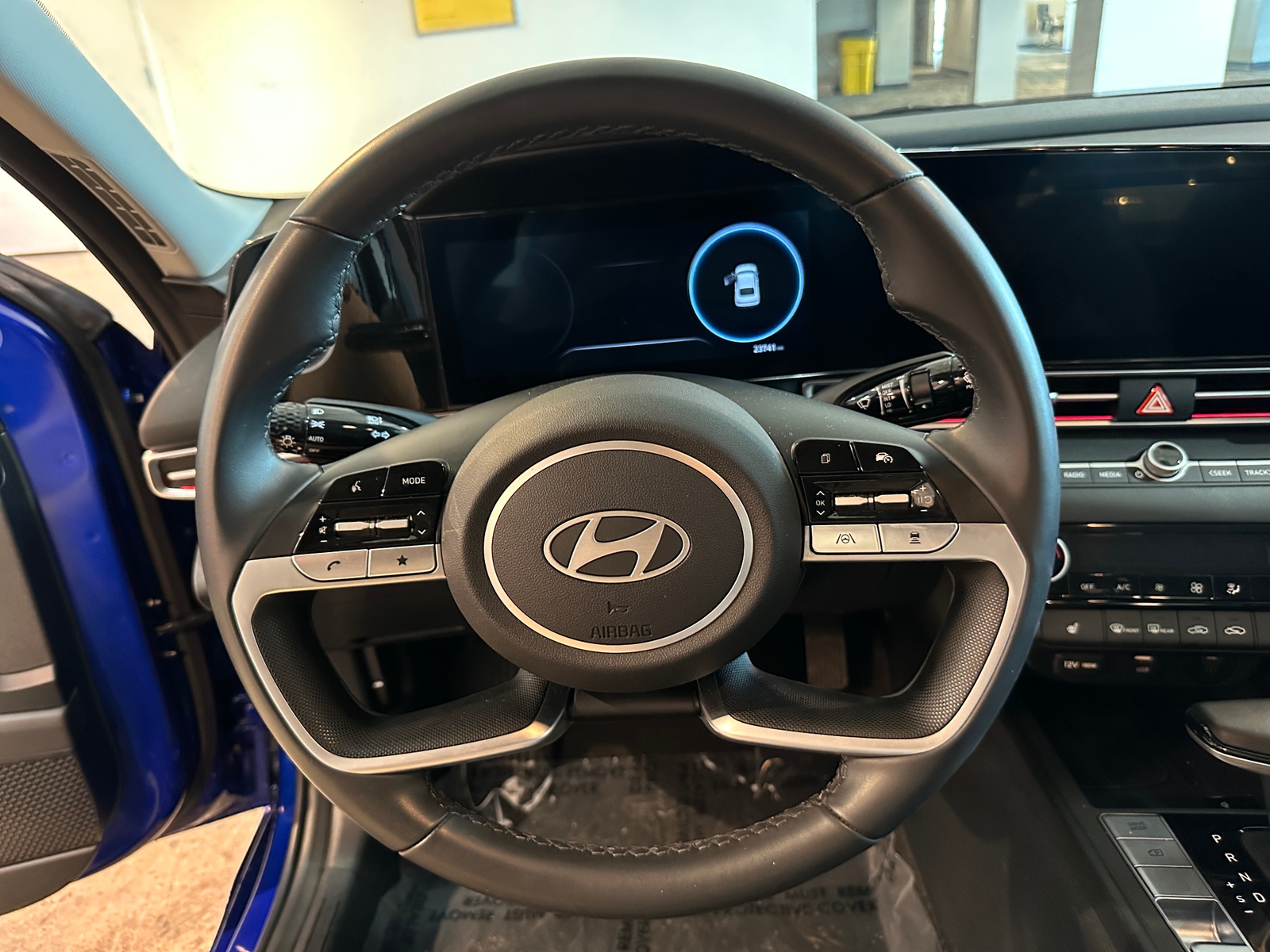 Thumbnail: 2025 Hyundai Elantra - 5