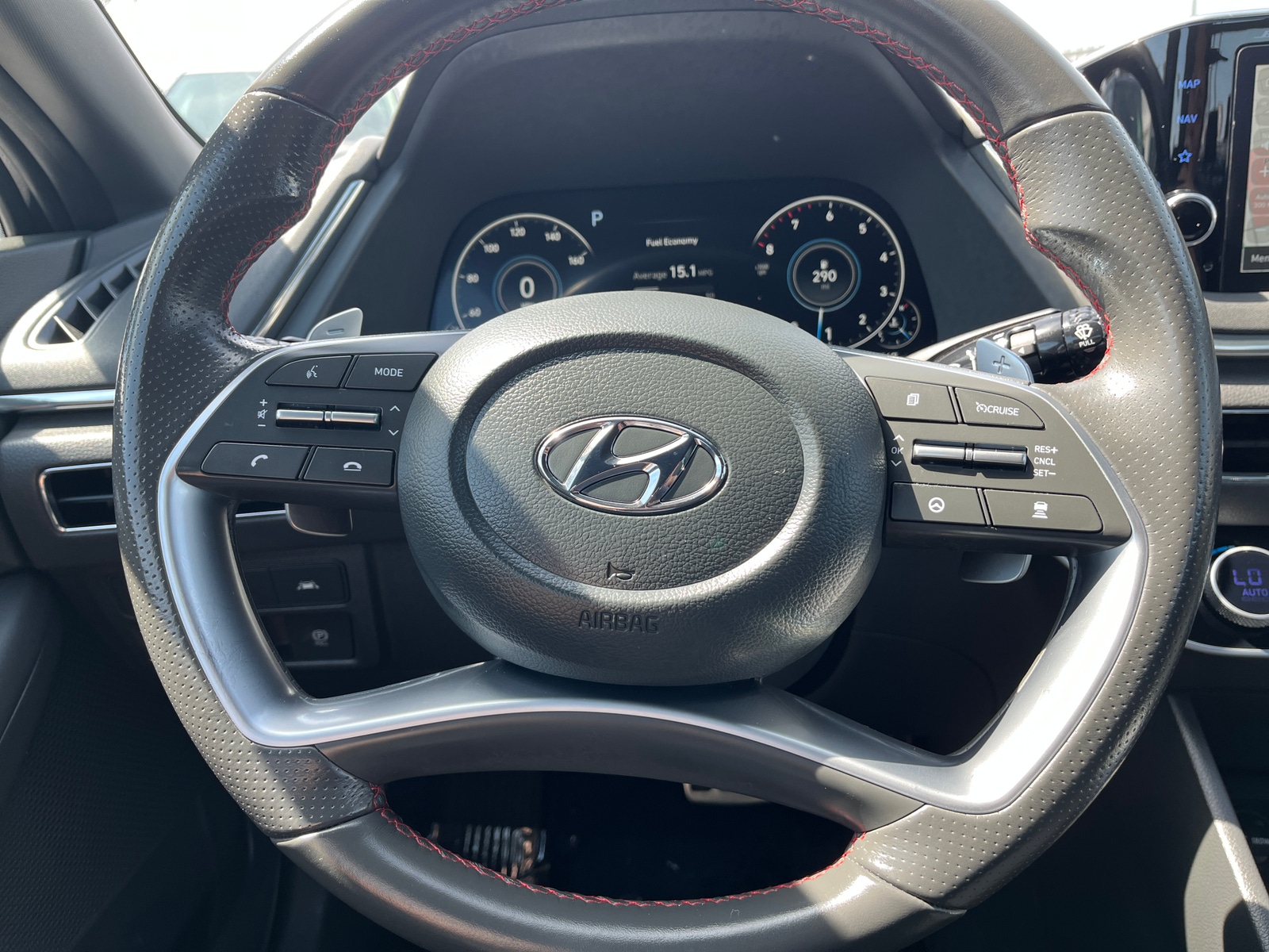Thumbnail: 2023 Hyundai Sonata - 4