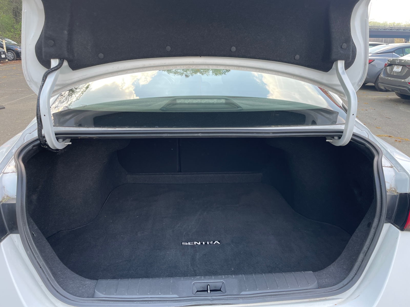 Thumbnail: 2025 Nissan Sentra - 6