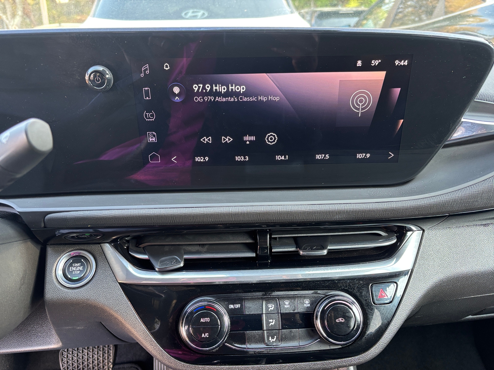 Thumbnail: 2025 Buick Envista - 4