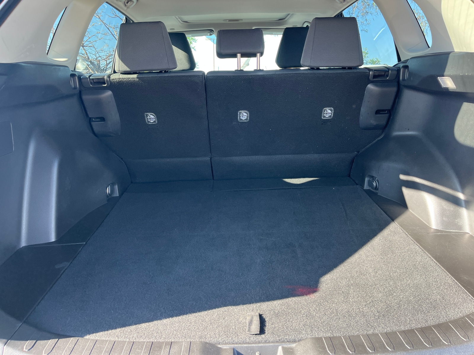 Thumbnail: 2025 Toyota RAV4 - 6