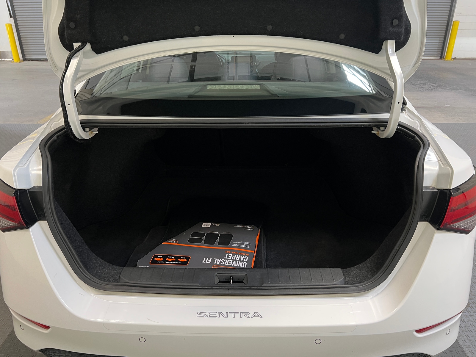 Thumbnail: 2022 Nissan Sentra - 7