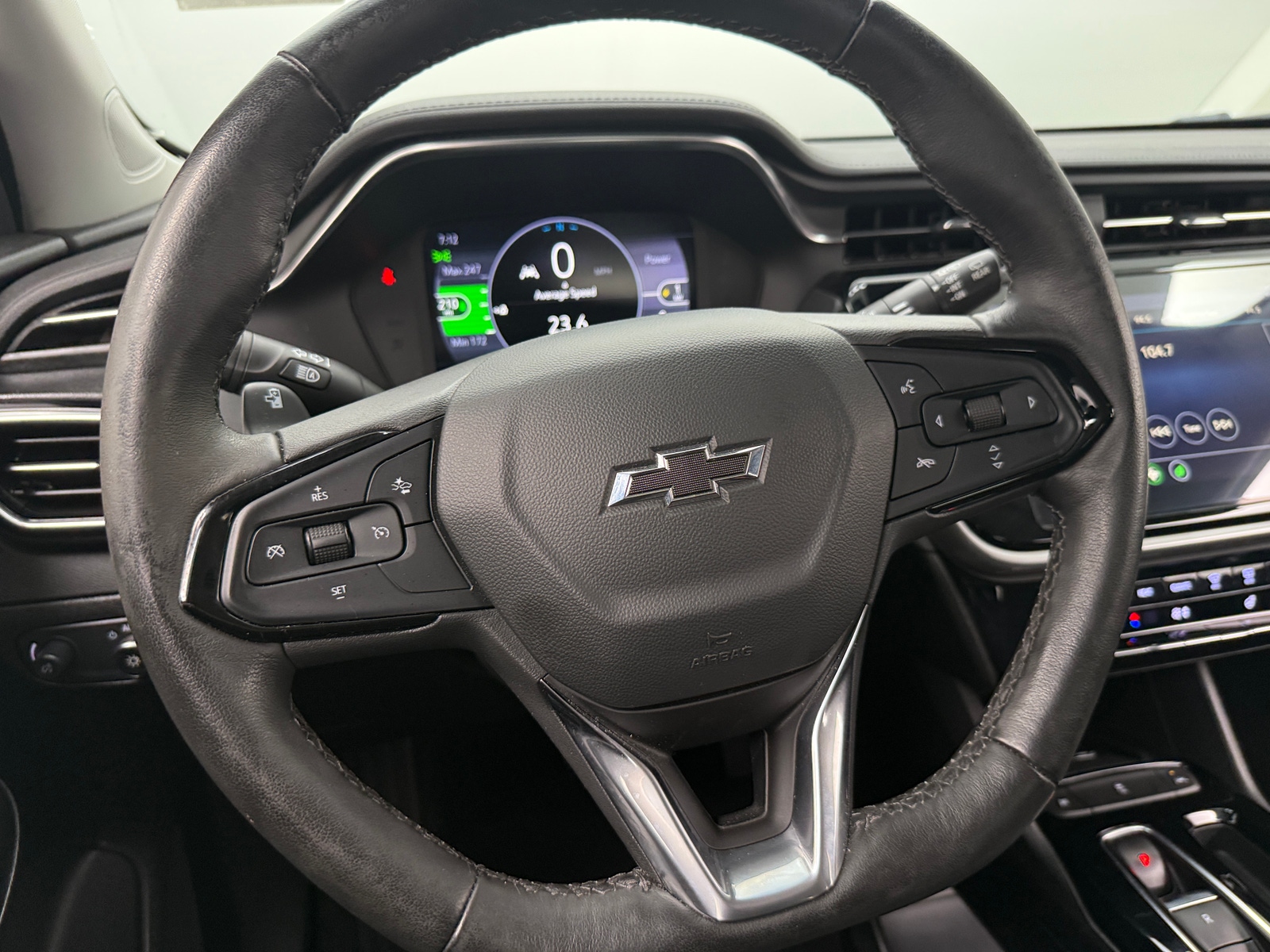 Thumbnail: 2022 Chevrolet Bolt EUV - 5