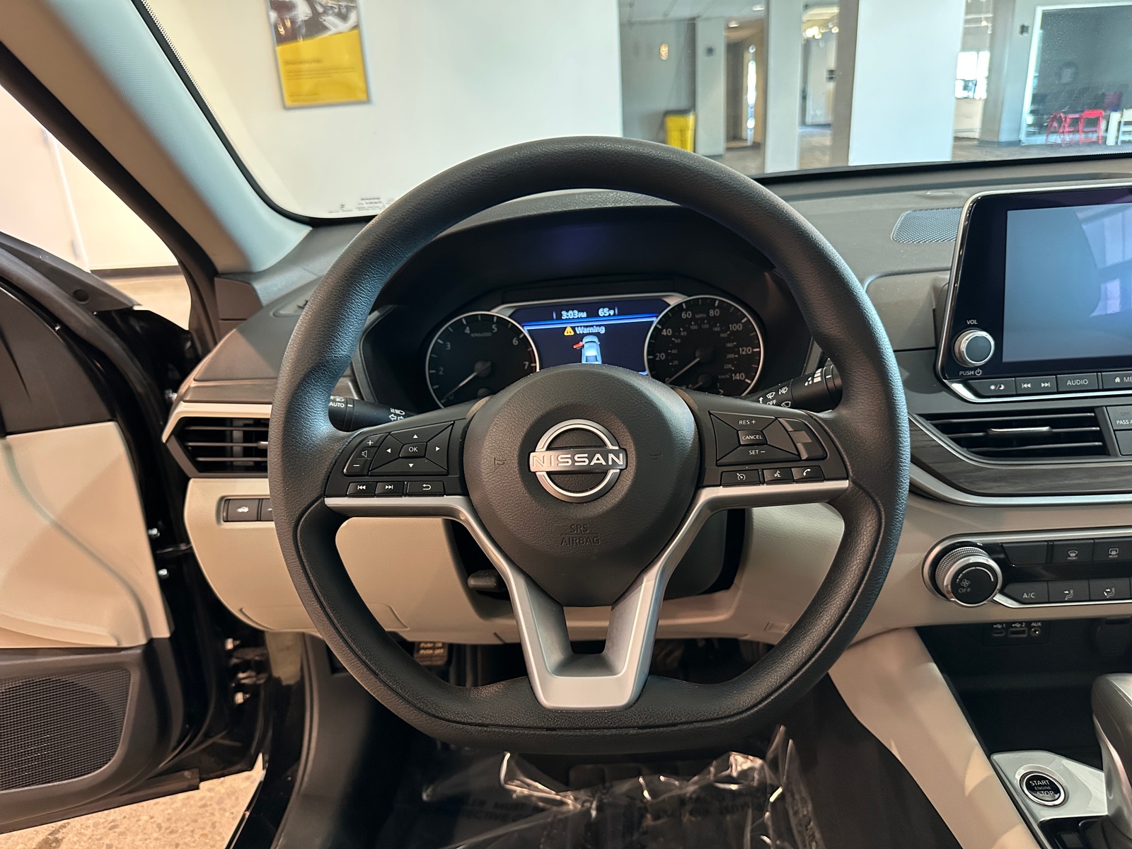 Thumbnail: 2025 Nissan Altima - 5