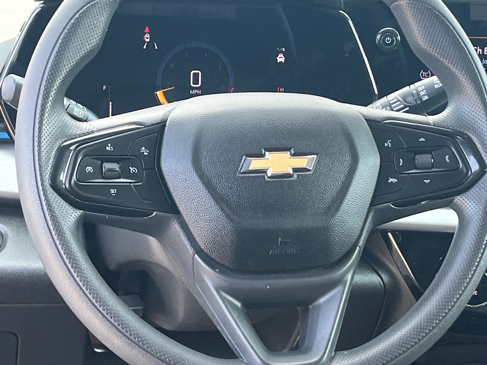 Thumbnail: 2025 Chevrolet Trax - 5