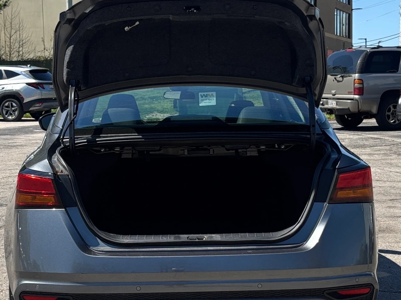 Thumbnail: 2025 Nissan Altima - 5