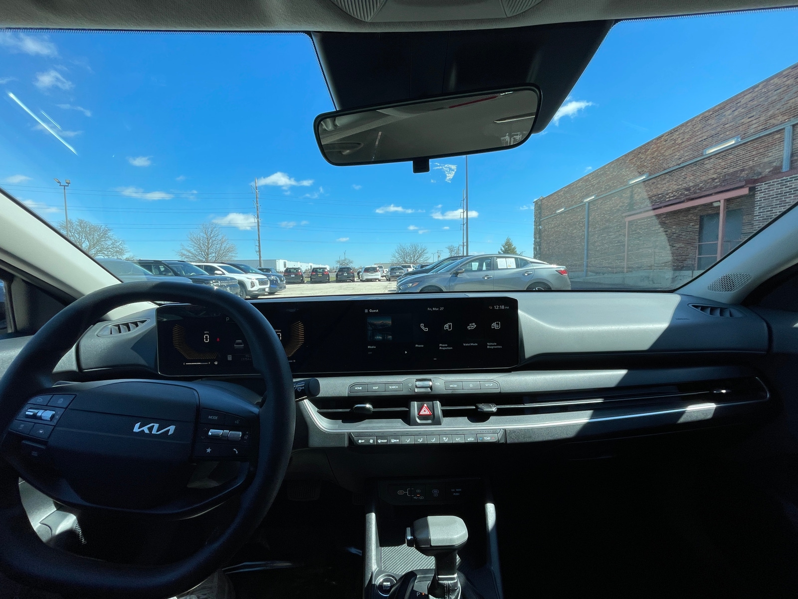 Thumbnail: 2025 Kia K4 - 3