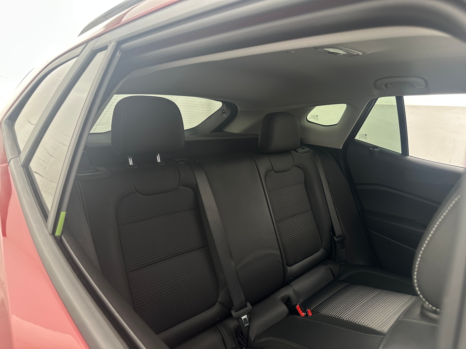 Thumbnail: 2025 Chevrolet Trax - 6