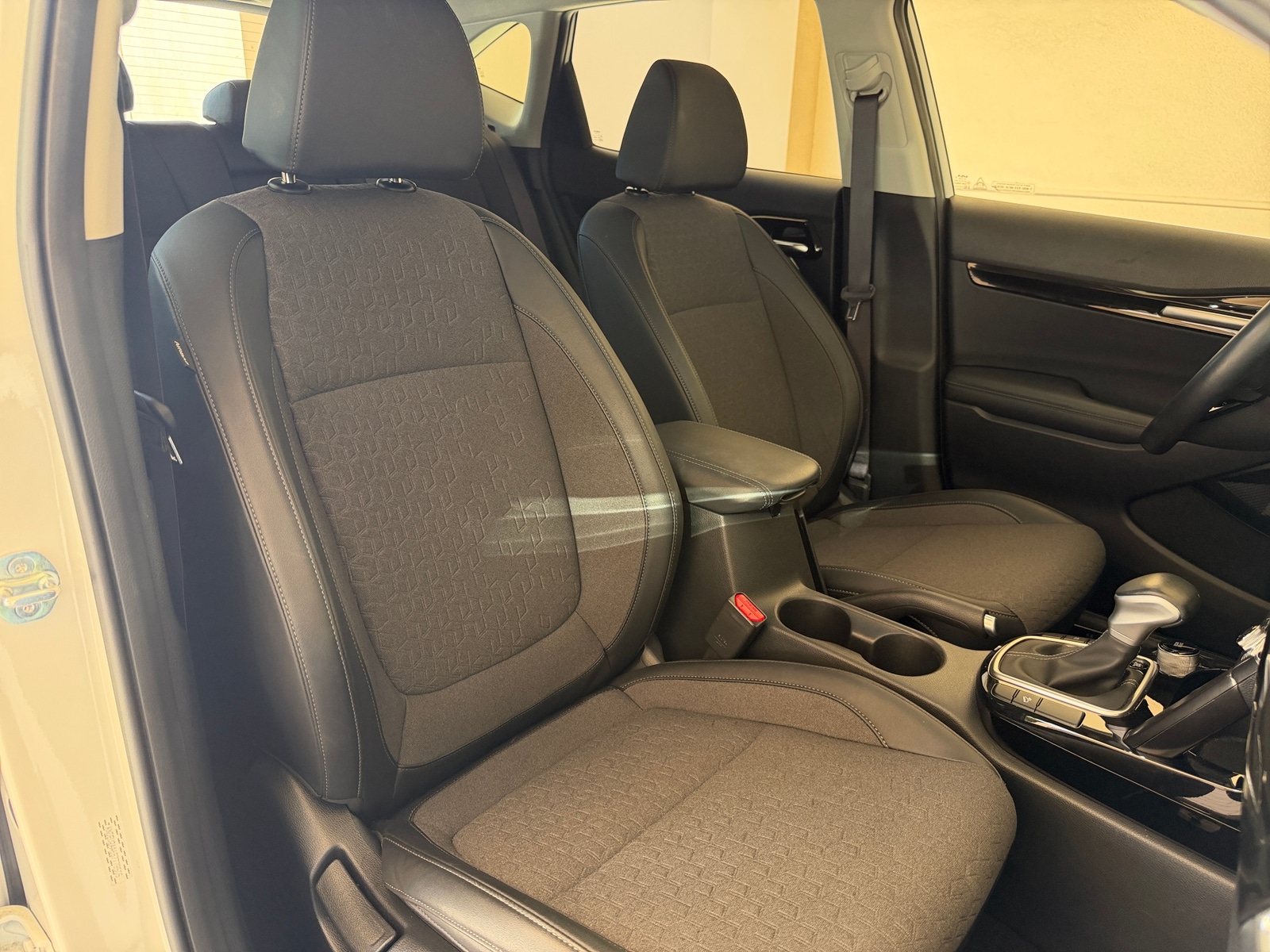 Thumbnail: 2025 Kia Seltos - 2