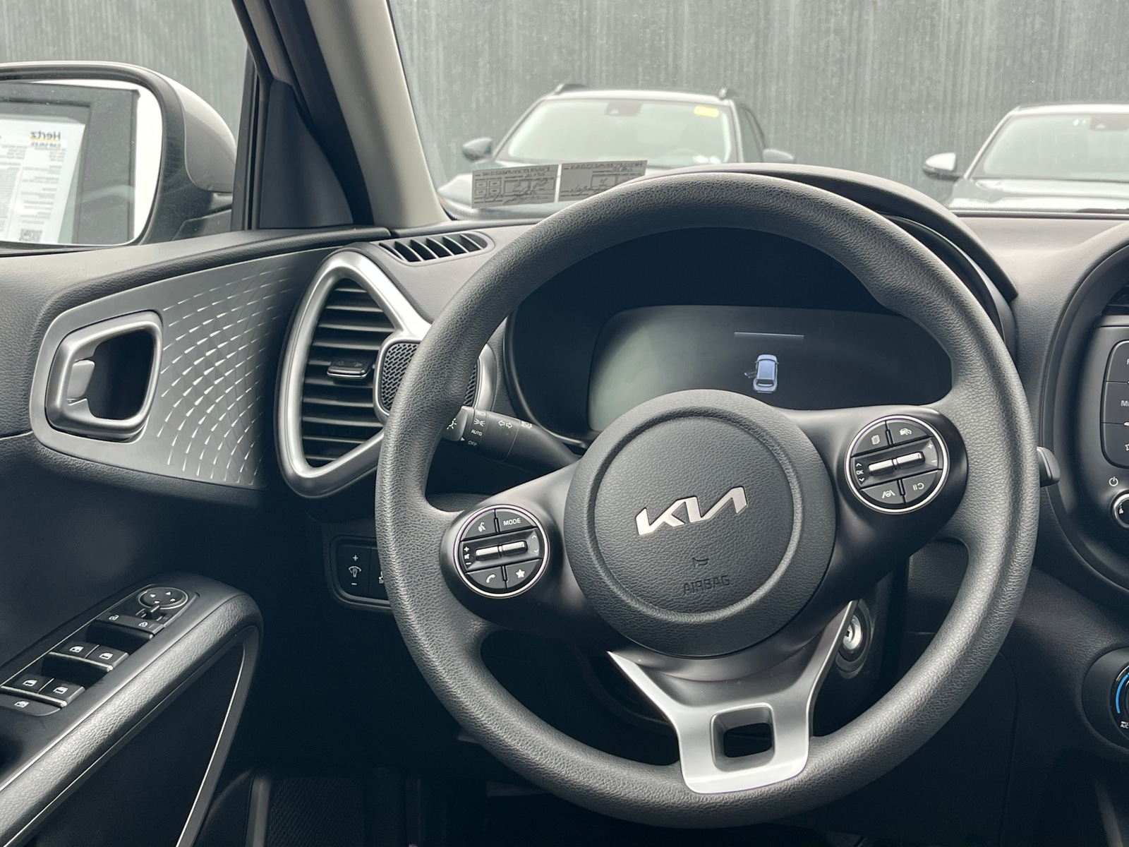 Thumbnail: 2025 Kia Soul - 4