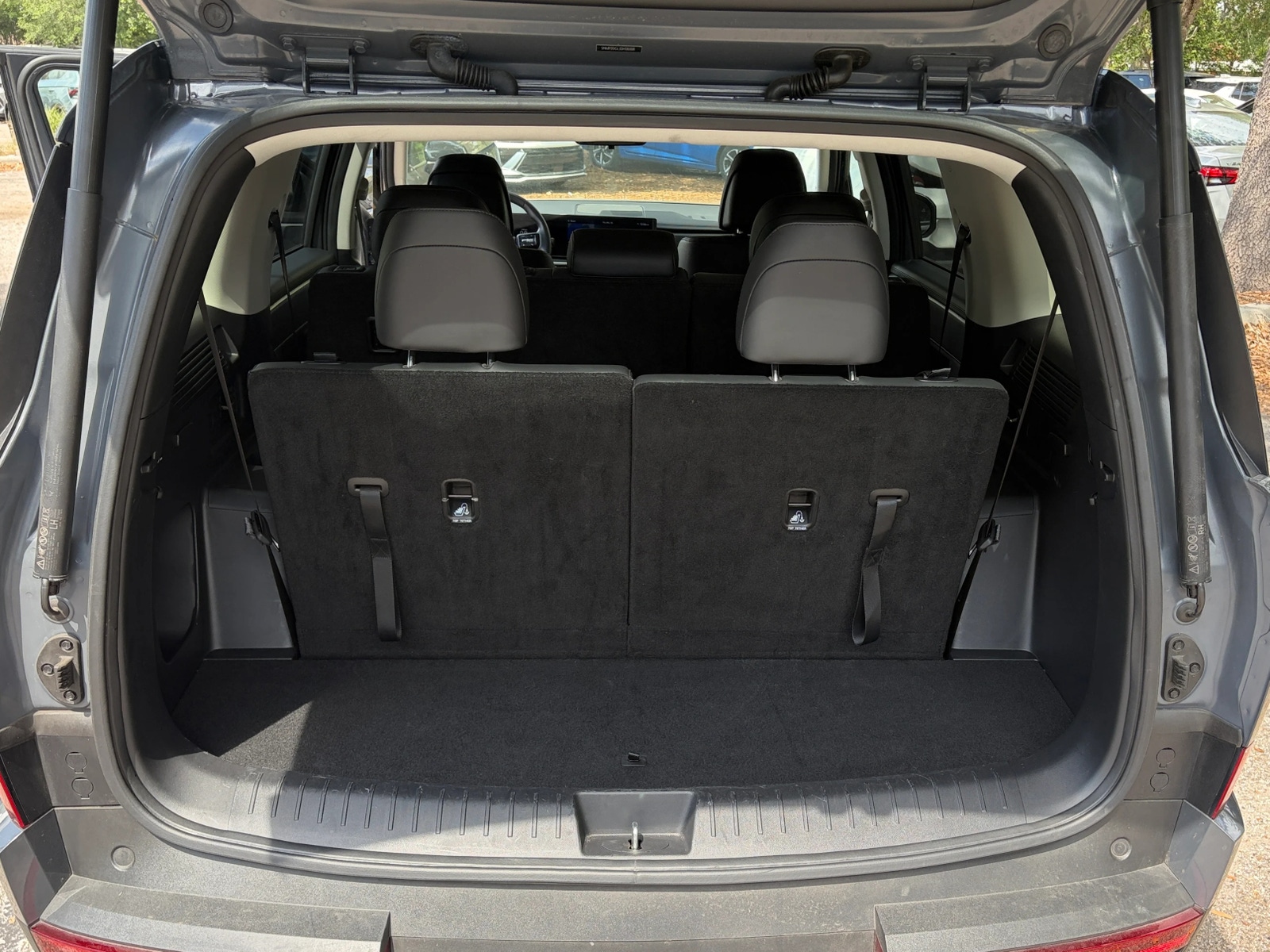 Thumbnail: 2025 Hyundai Santa Fe - 5