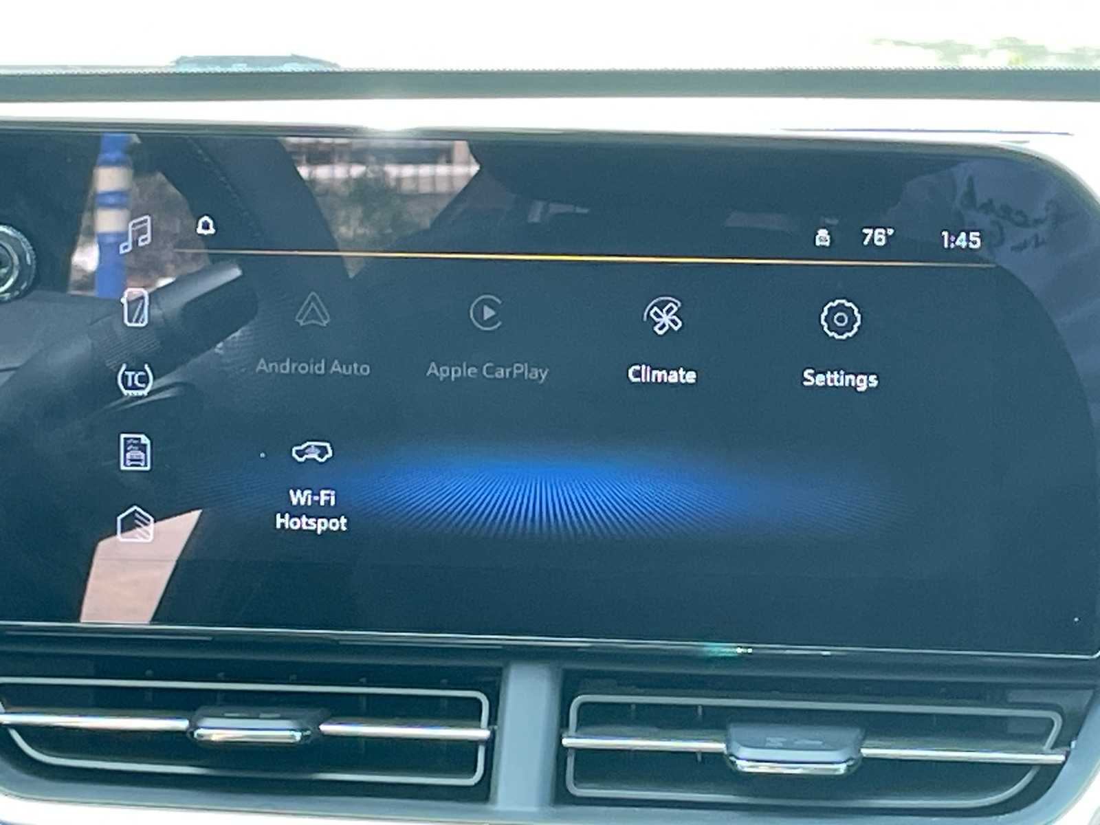 Thumbnail: 2025 Chevrolet Trax - 4