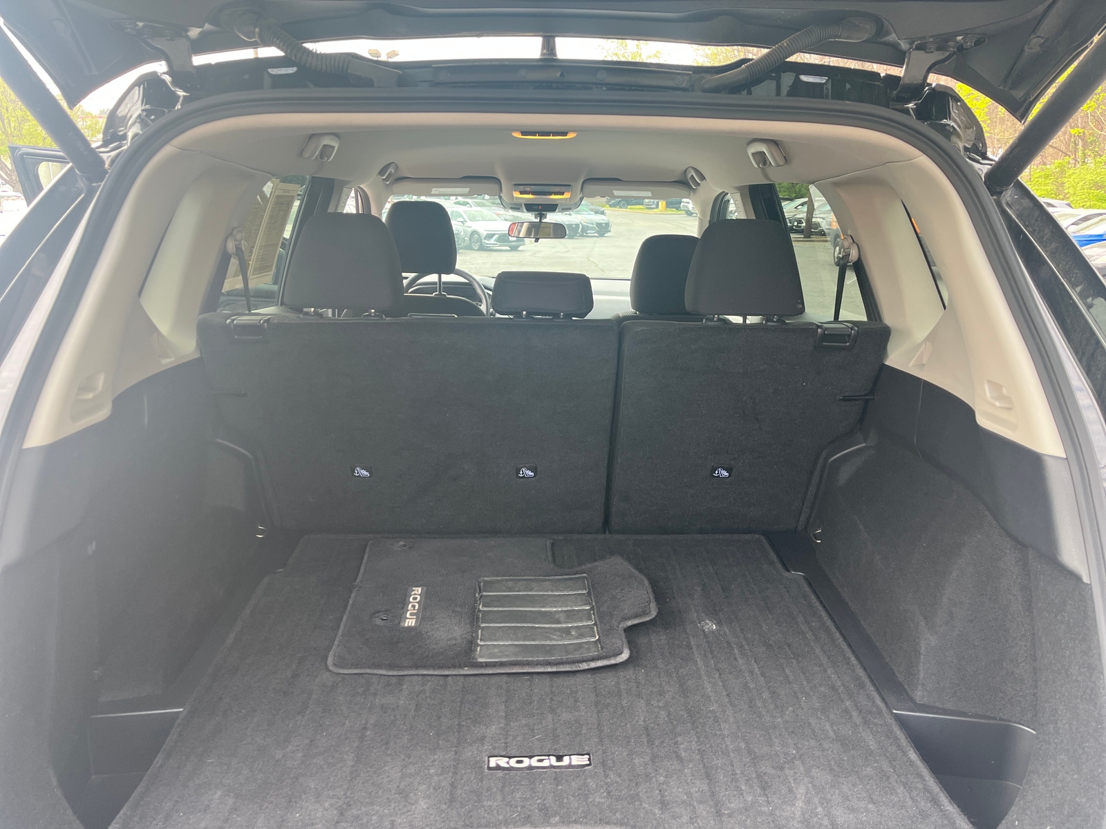 Thumbnail: 2025 Nissan Rogue - 4