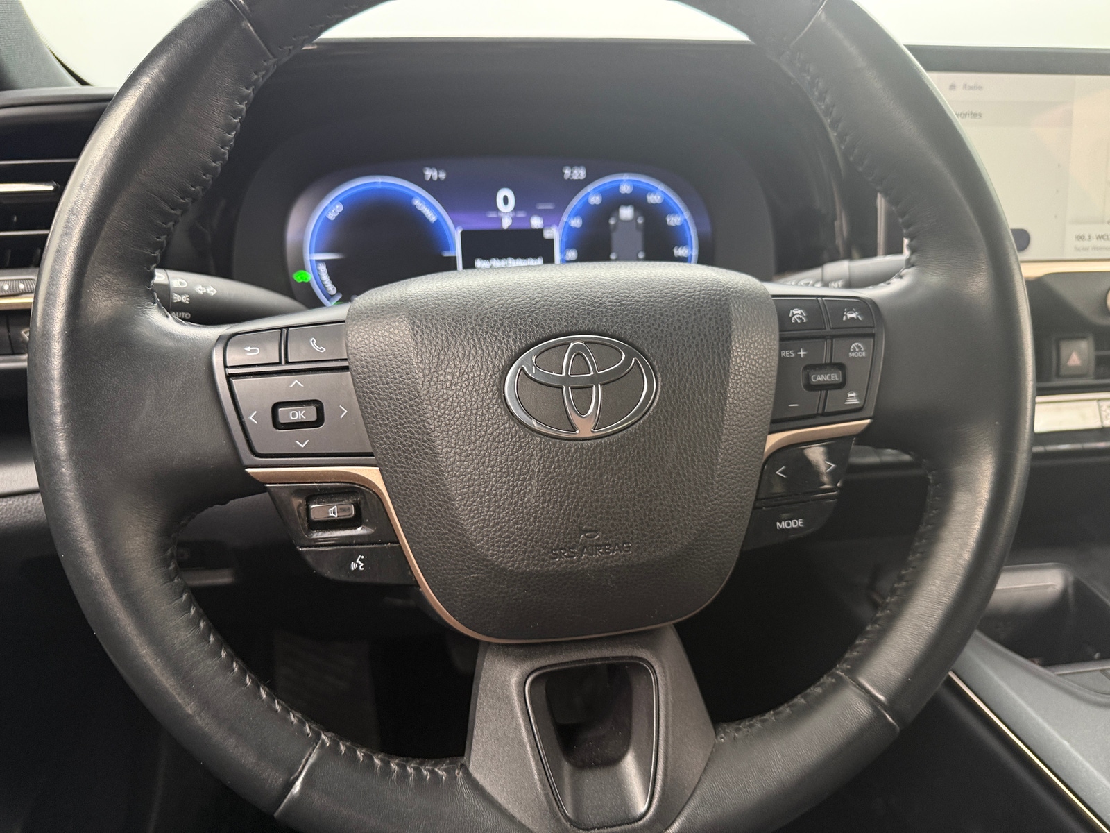 Thumbnail: 2023 Toyota Crown - 5