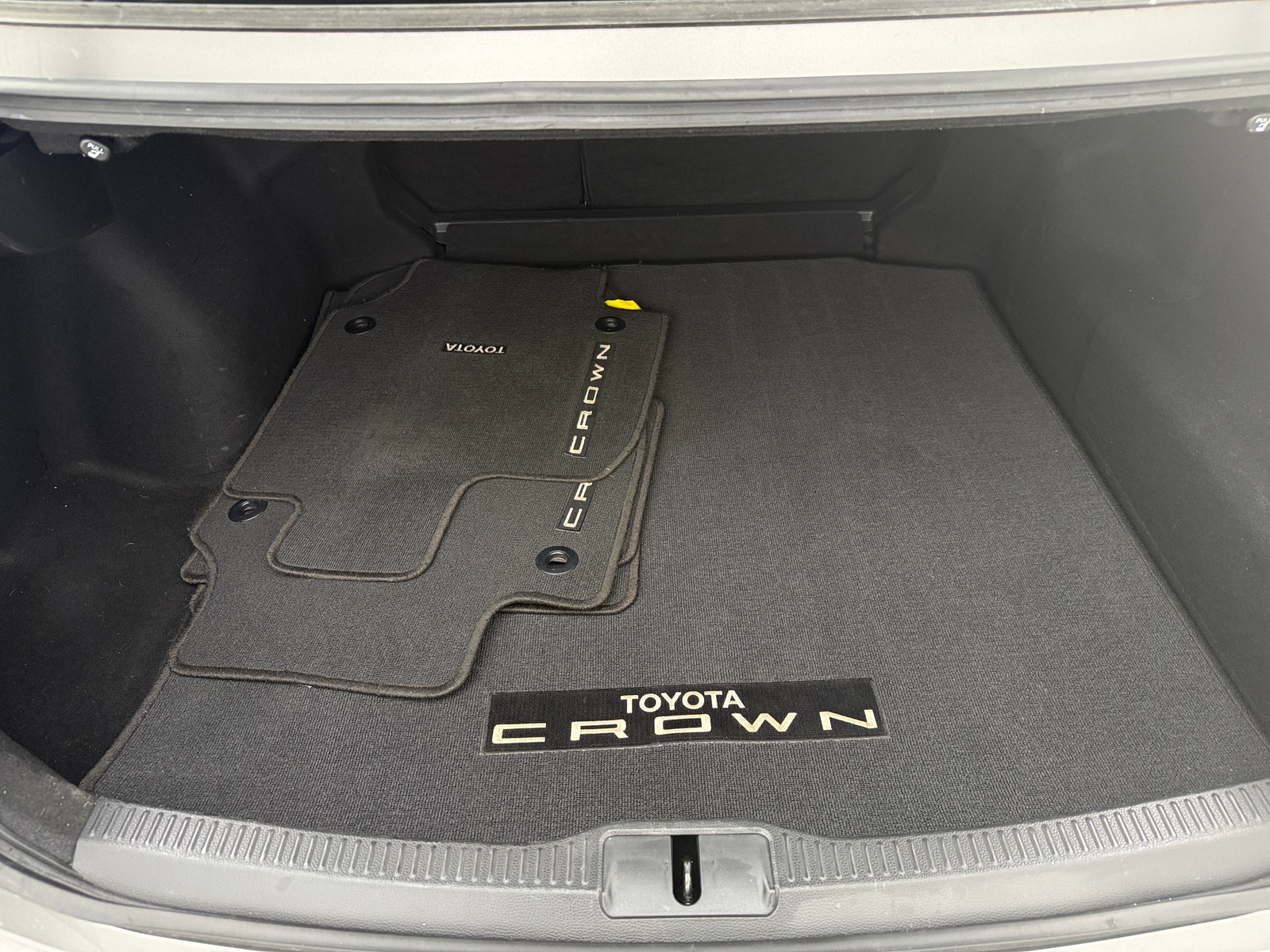 Thumbnail: 2023 Toyota Crown - 7