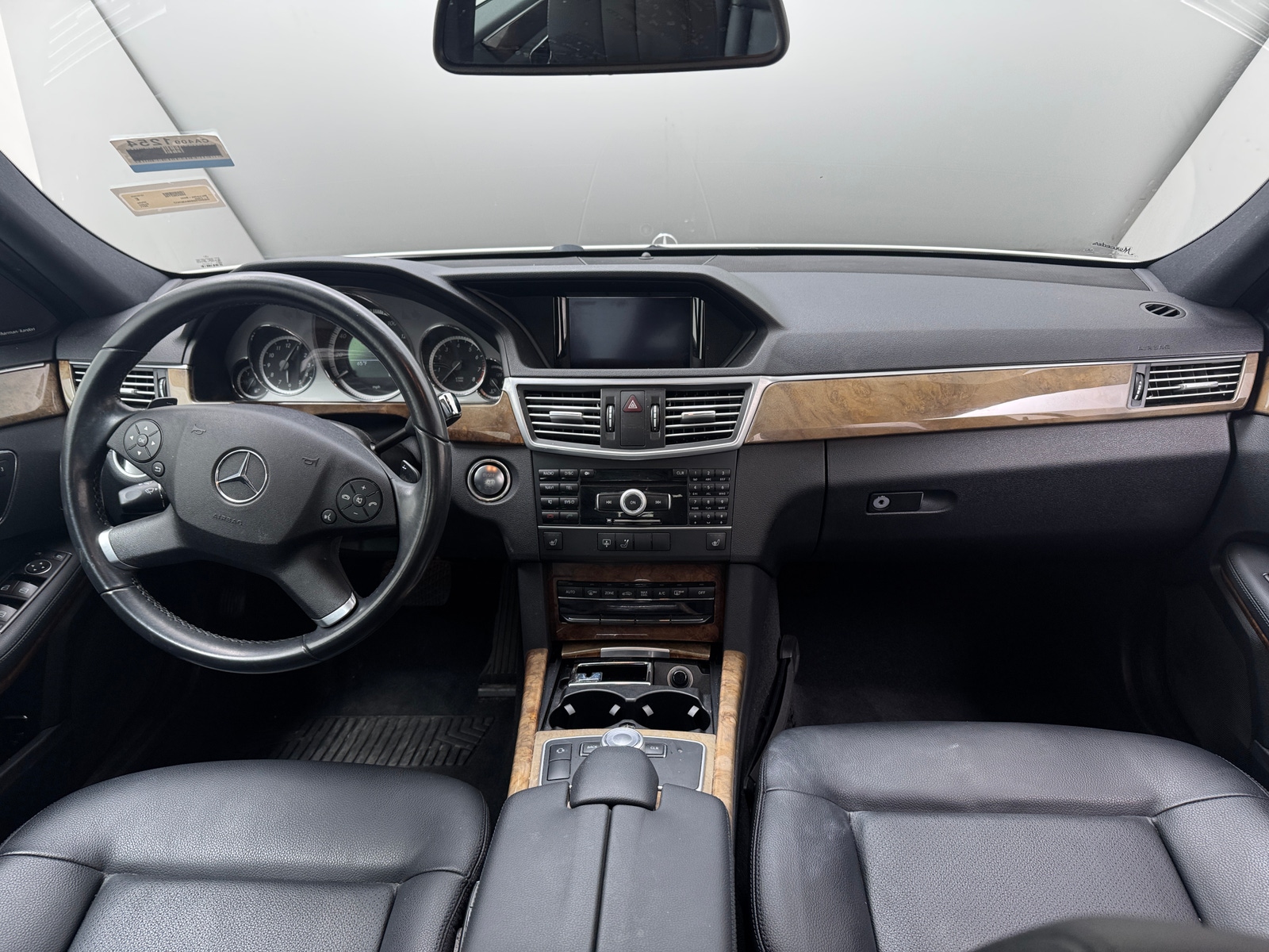 Thumbnail: 2011 Mercedes-Benz E-Class - 2