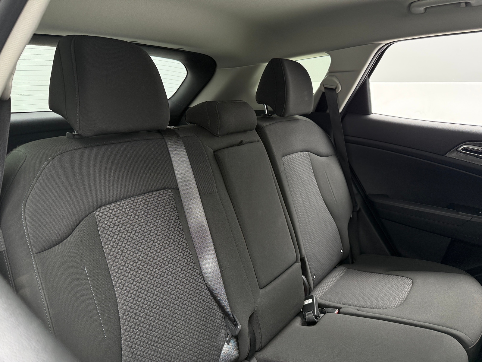 Thumbnail: 2025 Kia Sportage - 6