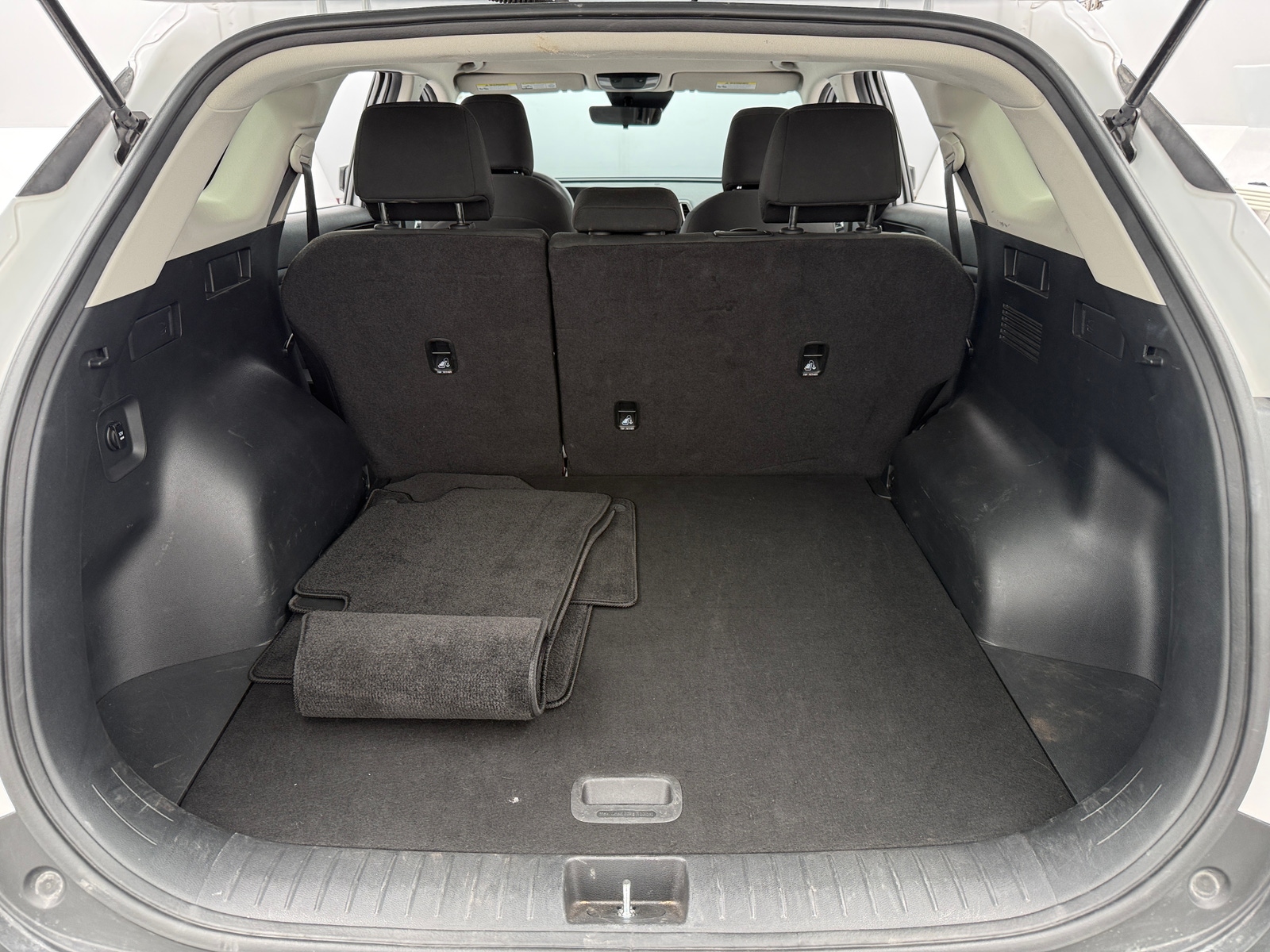 Thumbnail: 2025 Kia Sportage - 7