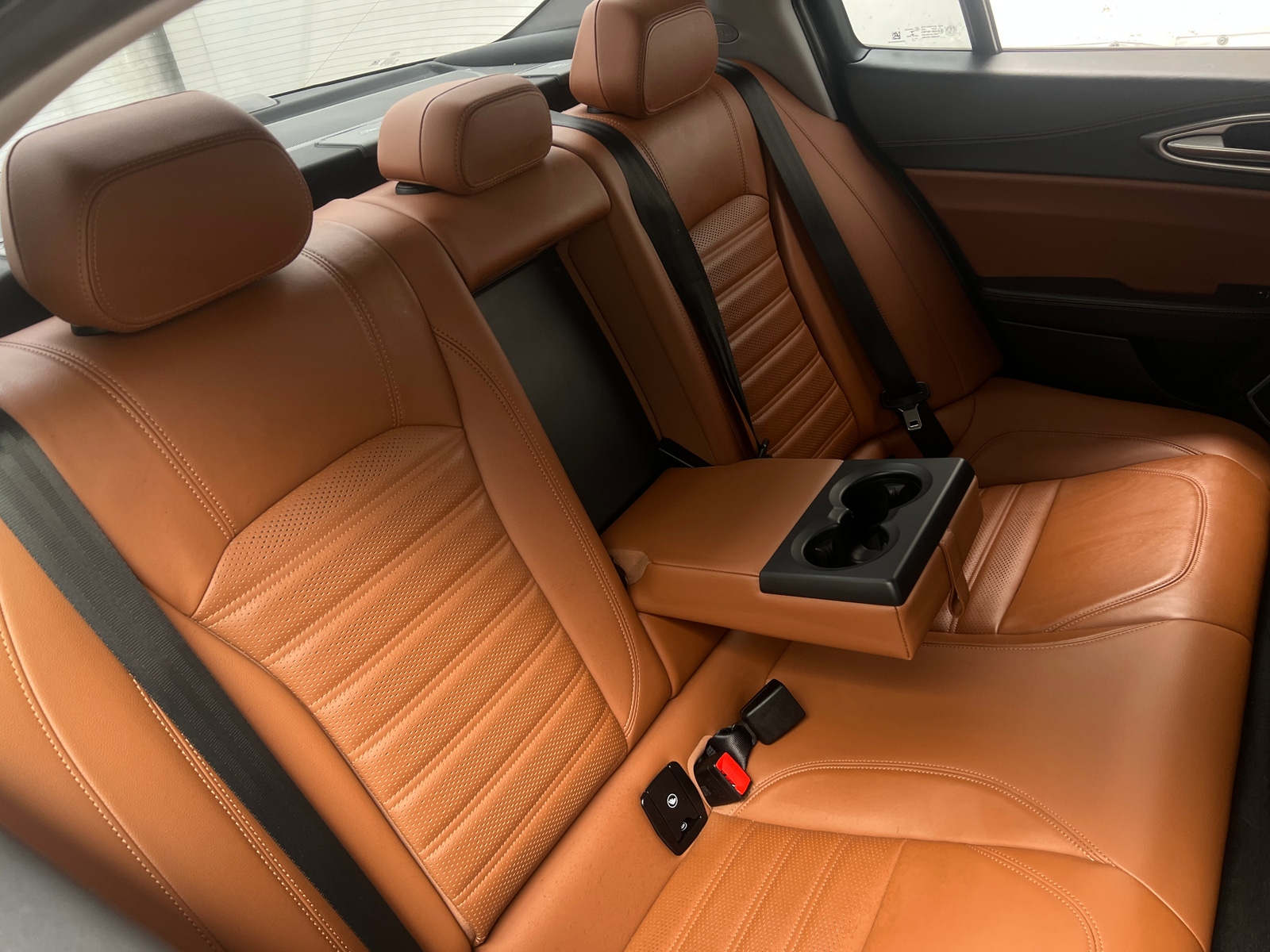 Thumbnail: 2018 Alfa Romeo Giulia - 5