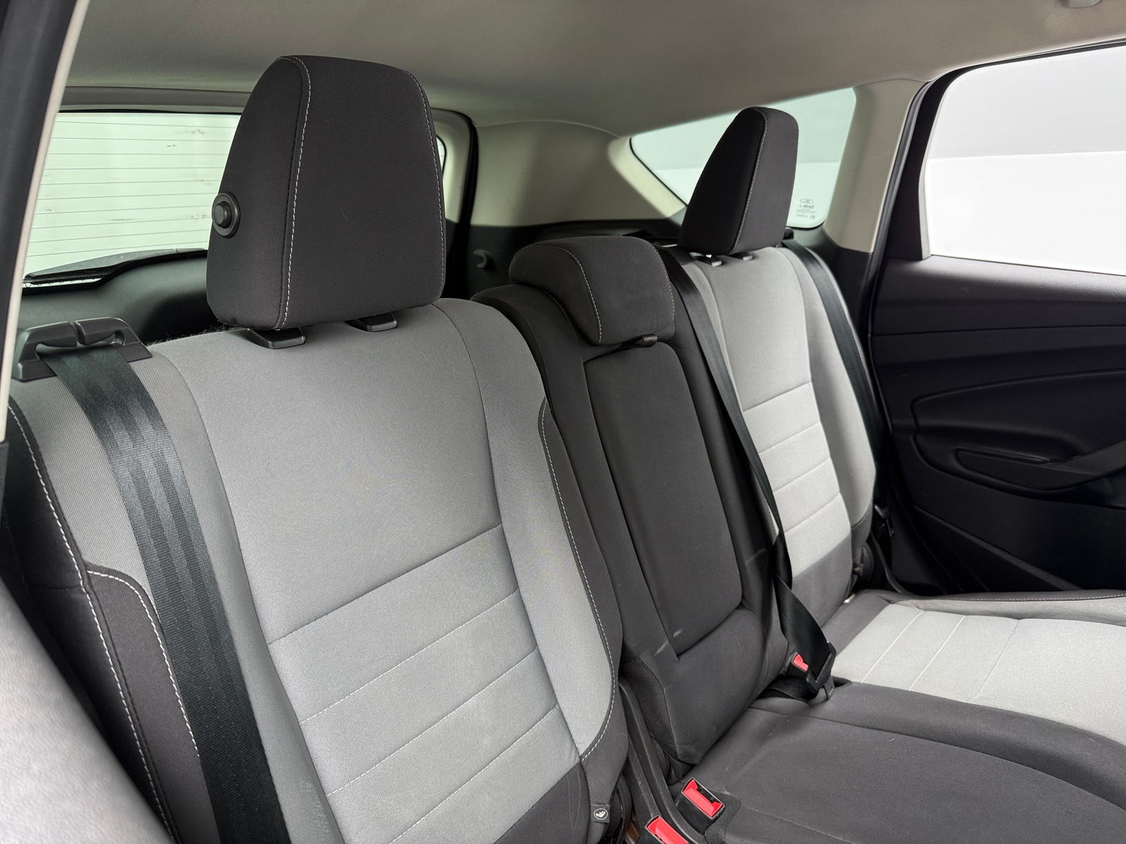 Thumbnail: 2016 Ford Escape - 6