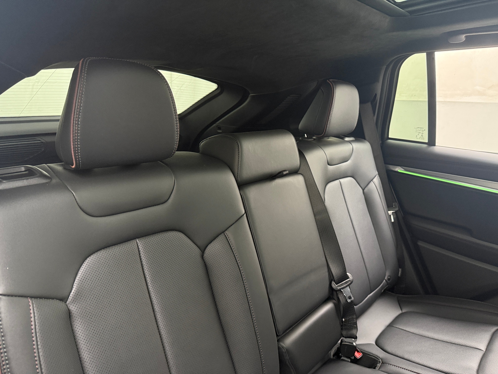 Thumbnail: 2024 Jeep Wagoneer S - 5