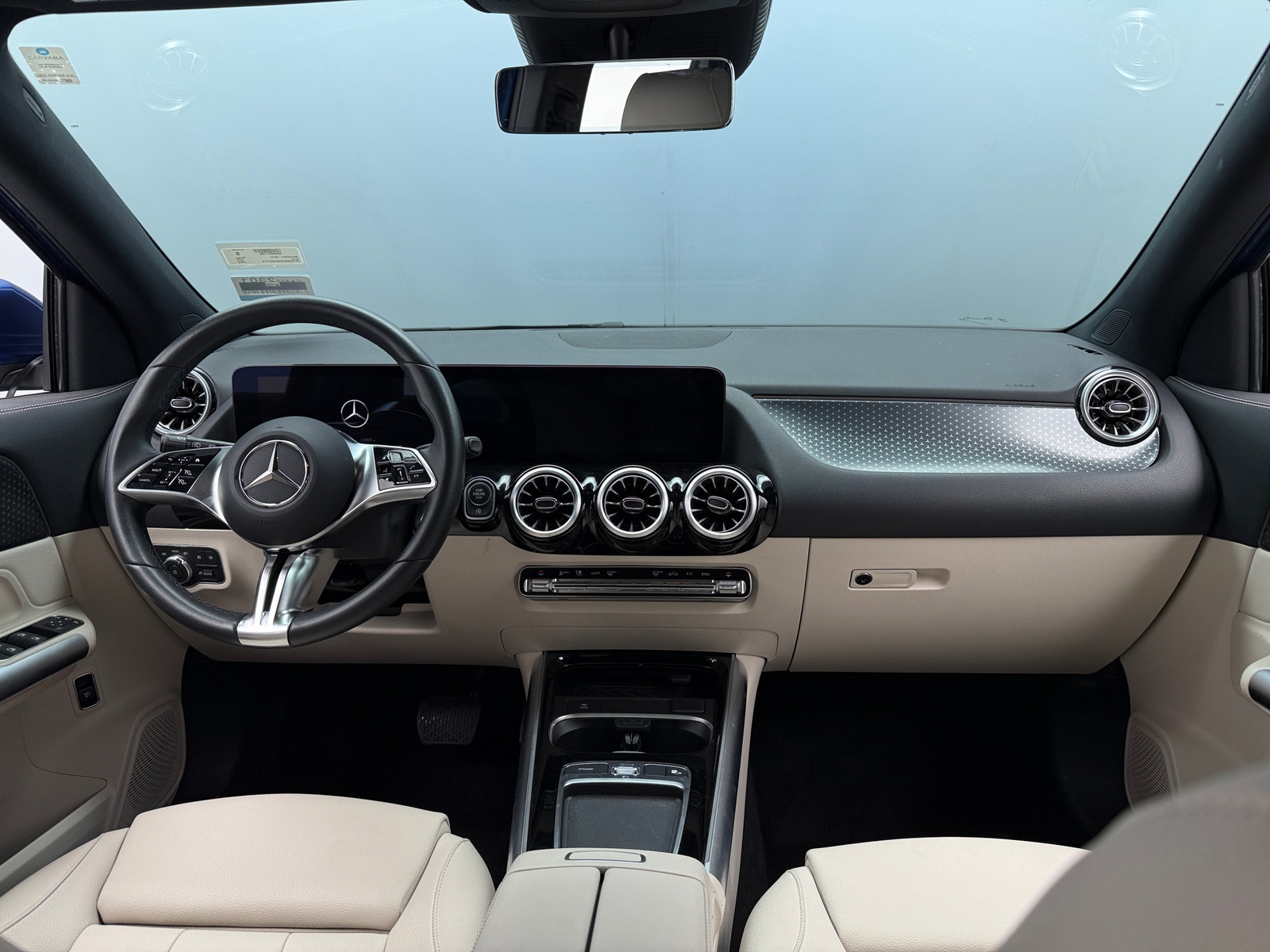 Thumbnail: 2025 Mercedes-Benz GLA - 2