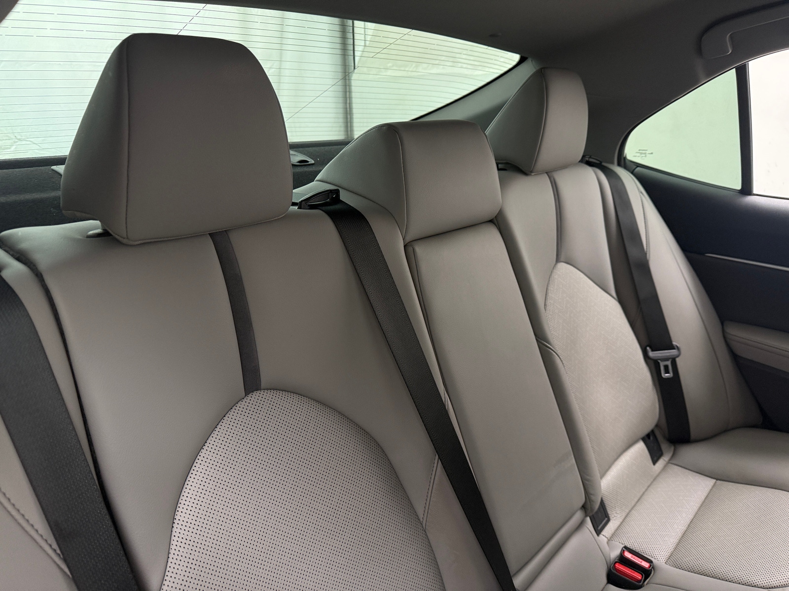 Thumbnail: 2022 Toyota Camry - 5