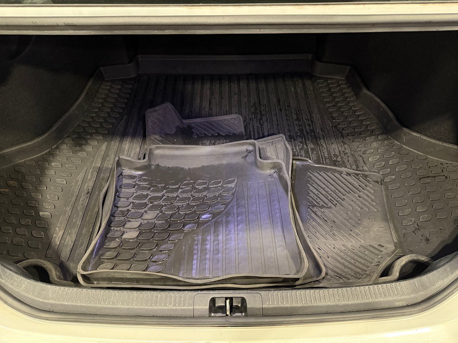 Thumbnail: 2022 Toyota Camry - 6