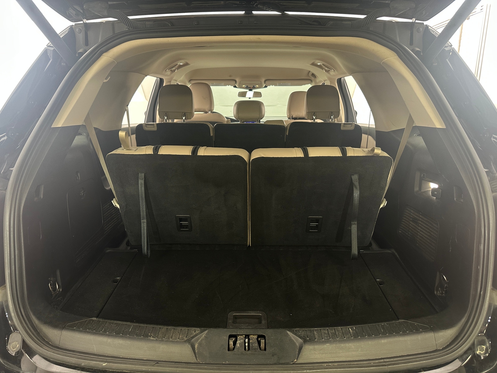 Thumbnail: 2020 Ford Explorer - 6