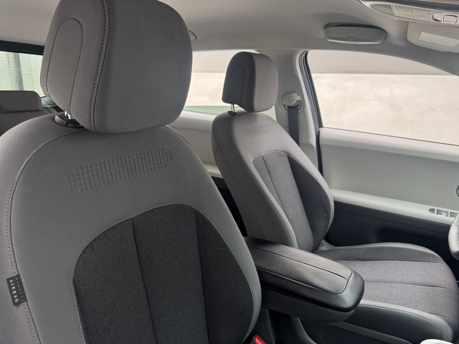 Thumbnail: 2024 Hyundai Ioniq 5 - 2