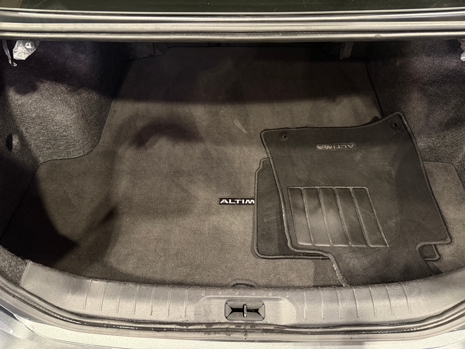 Thumbnail: 2025 Nissan Altima - 7