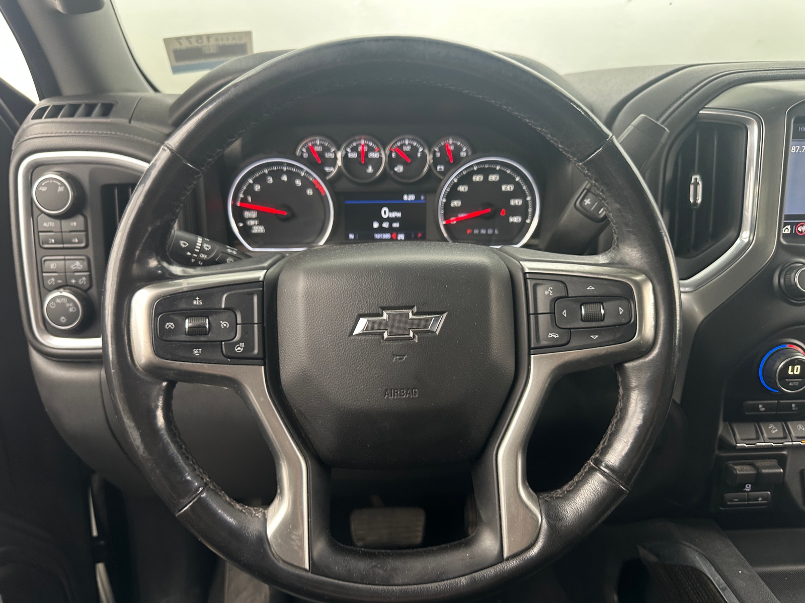 Thumbnail: 2019 Chevrolet Silverado 1500 - 5