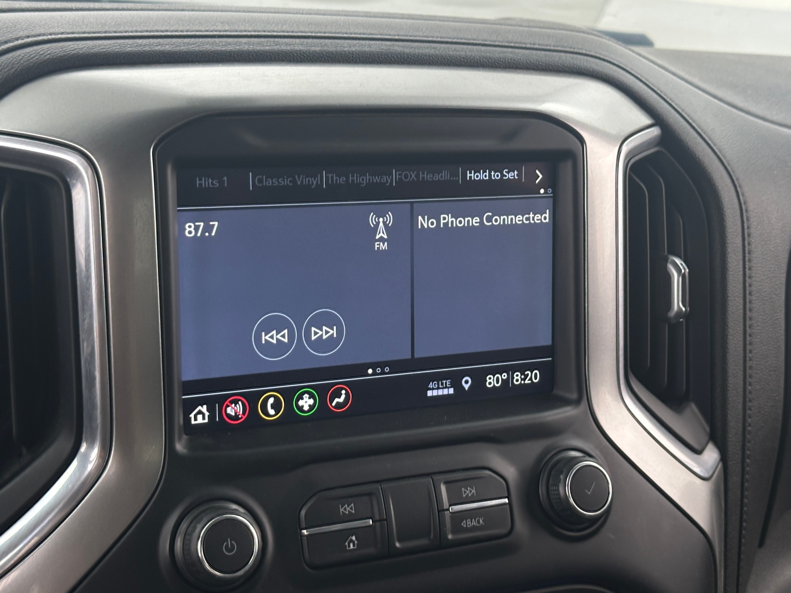 Thumbnail: 2019 Chevrolet Silverado 1500 - 4