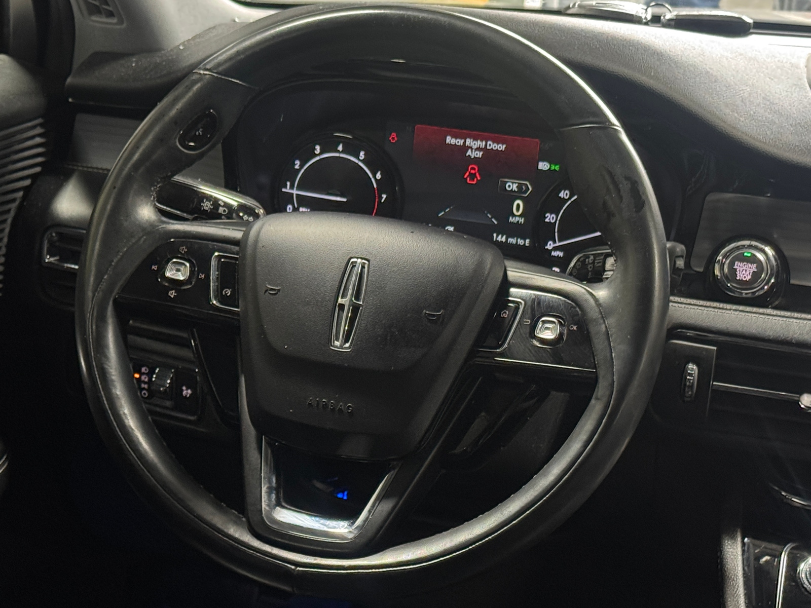 Thumbnail: 2020 Lincoln Corsair - 4