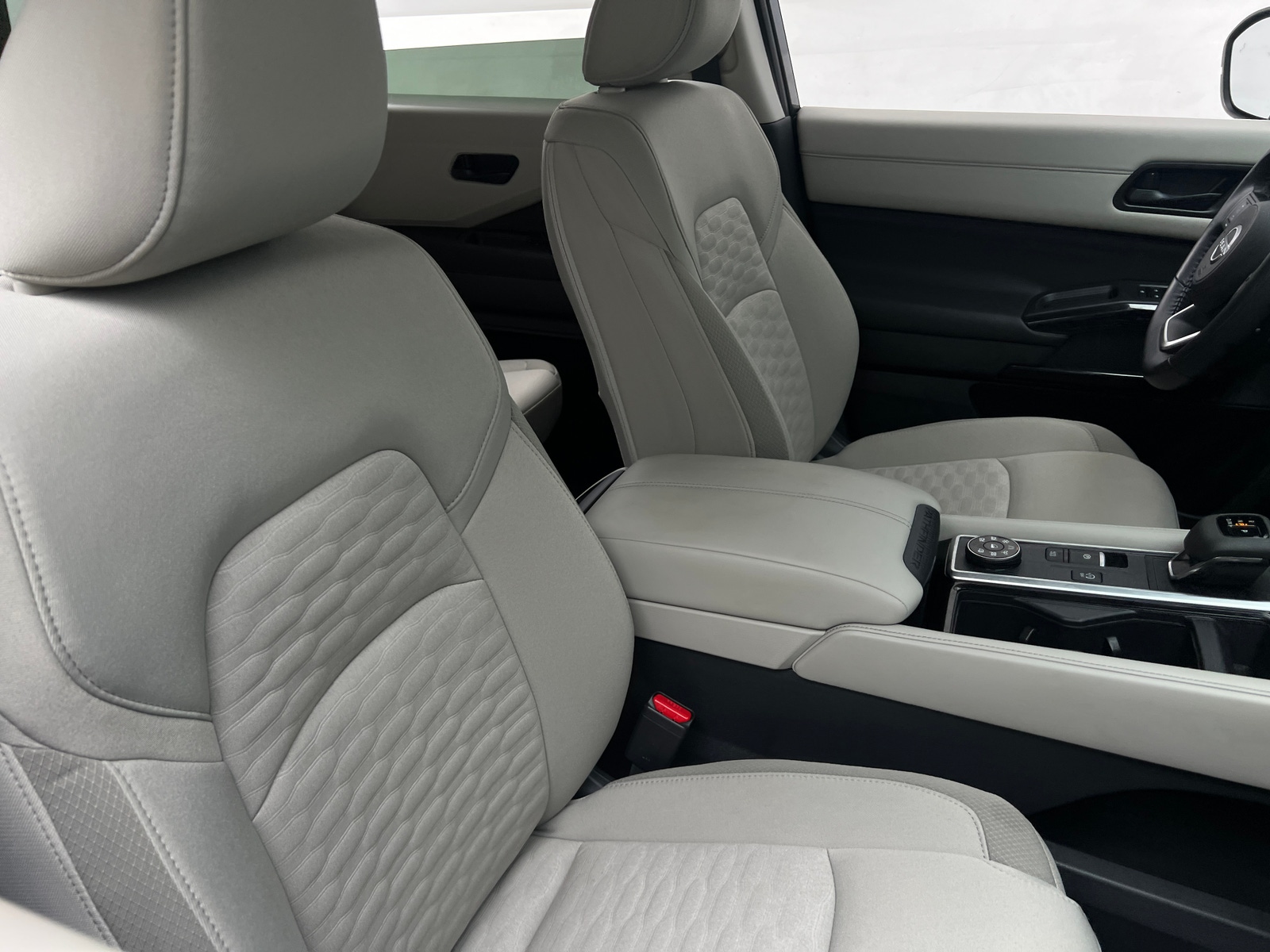 Thumbnail: 2024 Nissan Pathfinder - 2