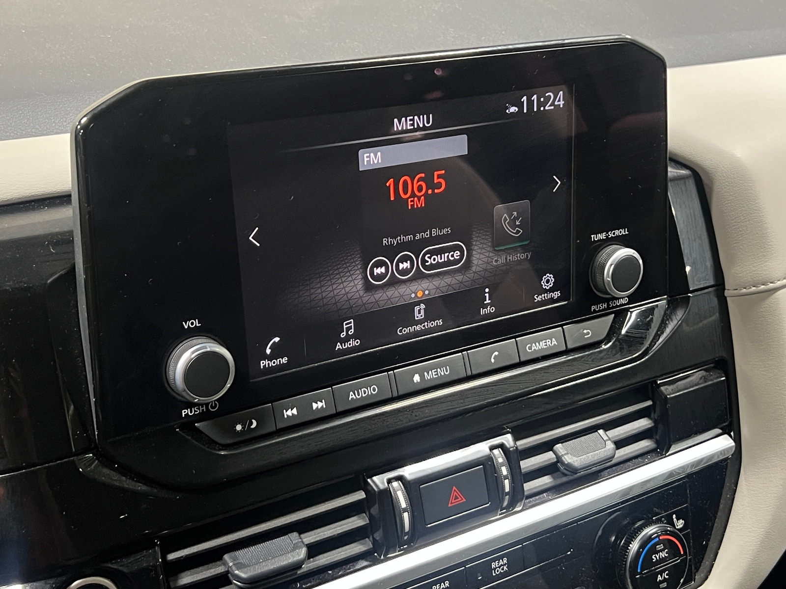 Thumbnail: 2024 Nissan Pathfinder - 4