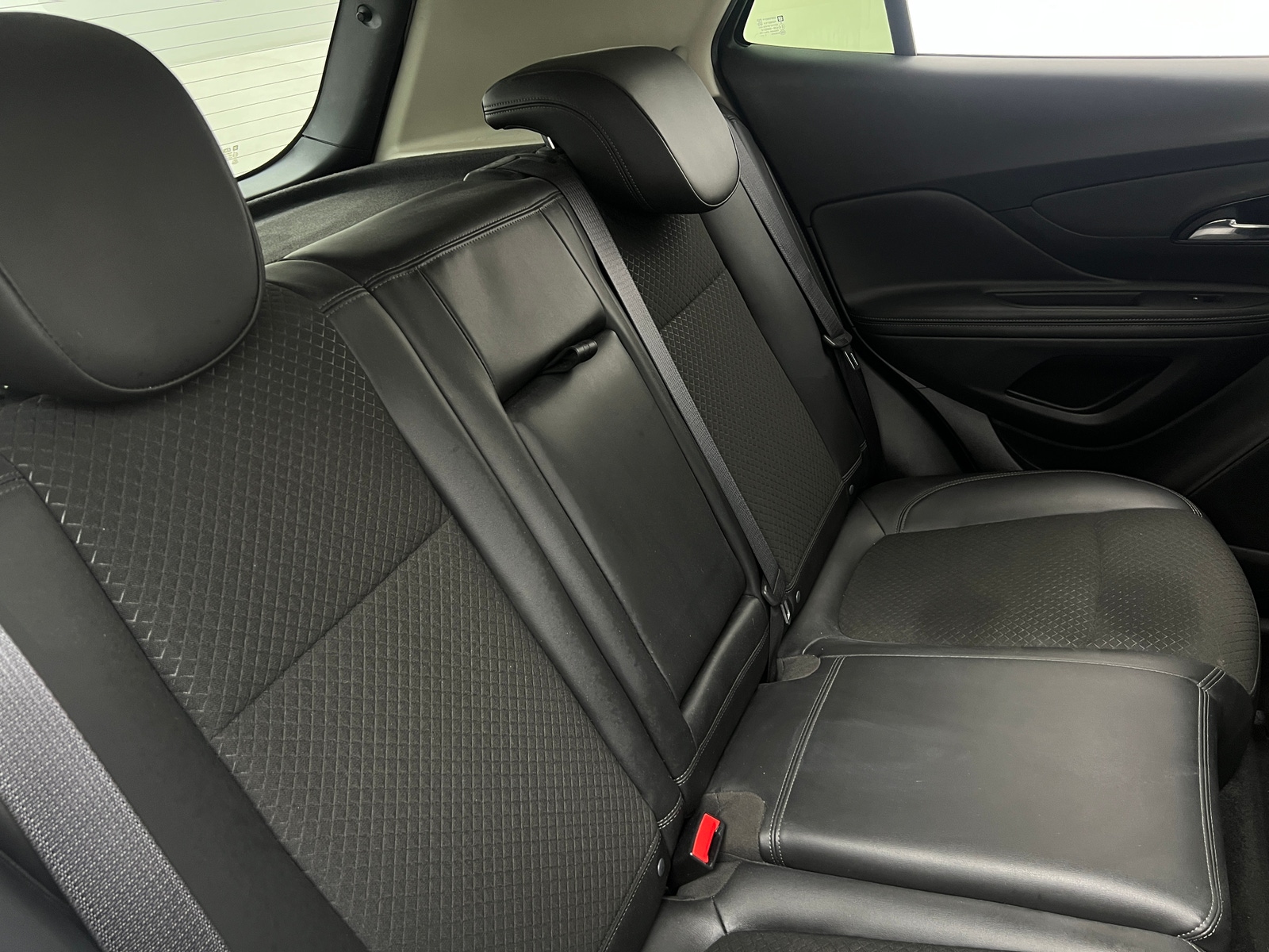 Thumbnail: 2018 Buick Encore - 5