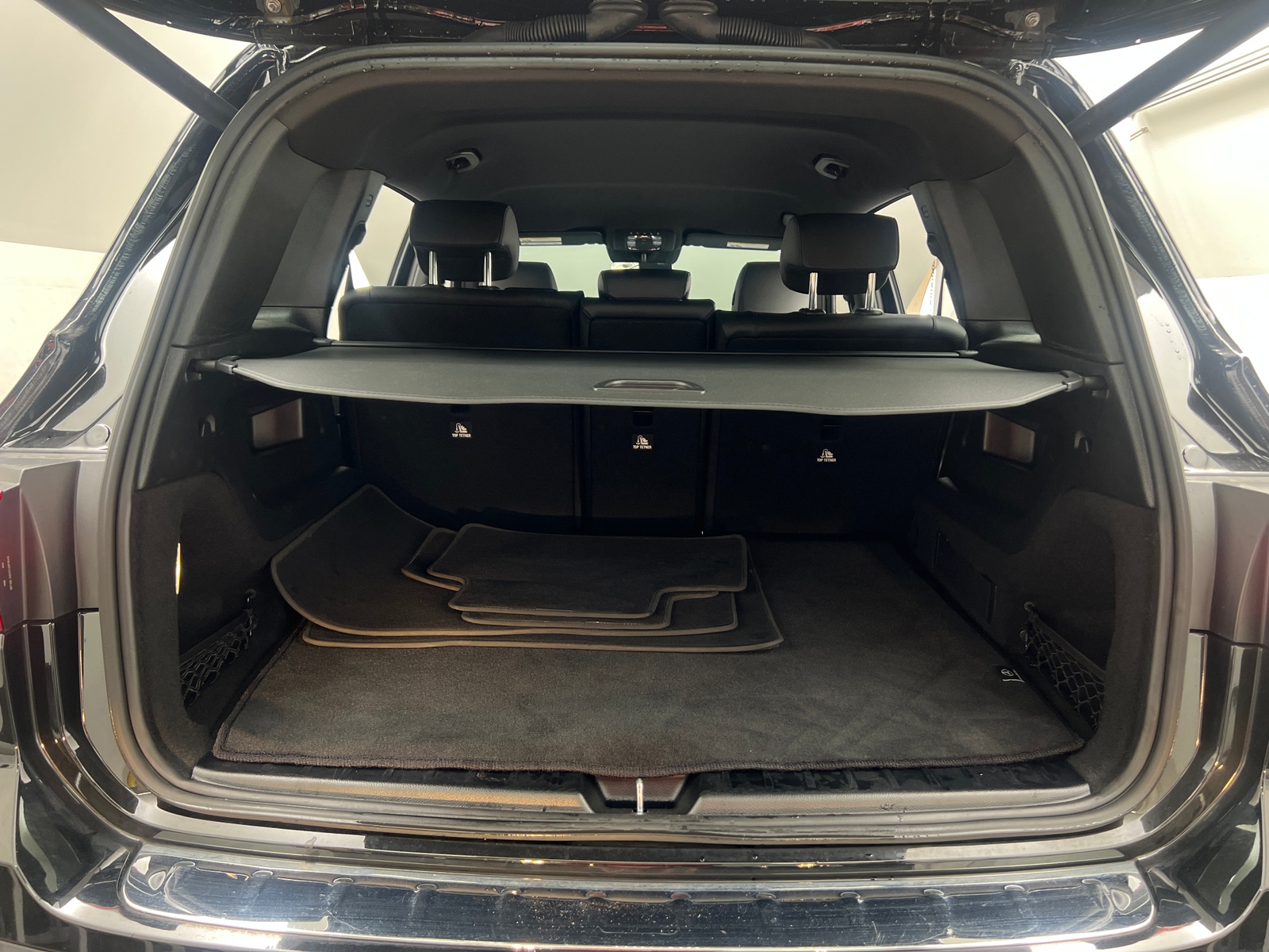 Thumbnail: 2023 Mercedes-Benz GLB - 6