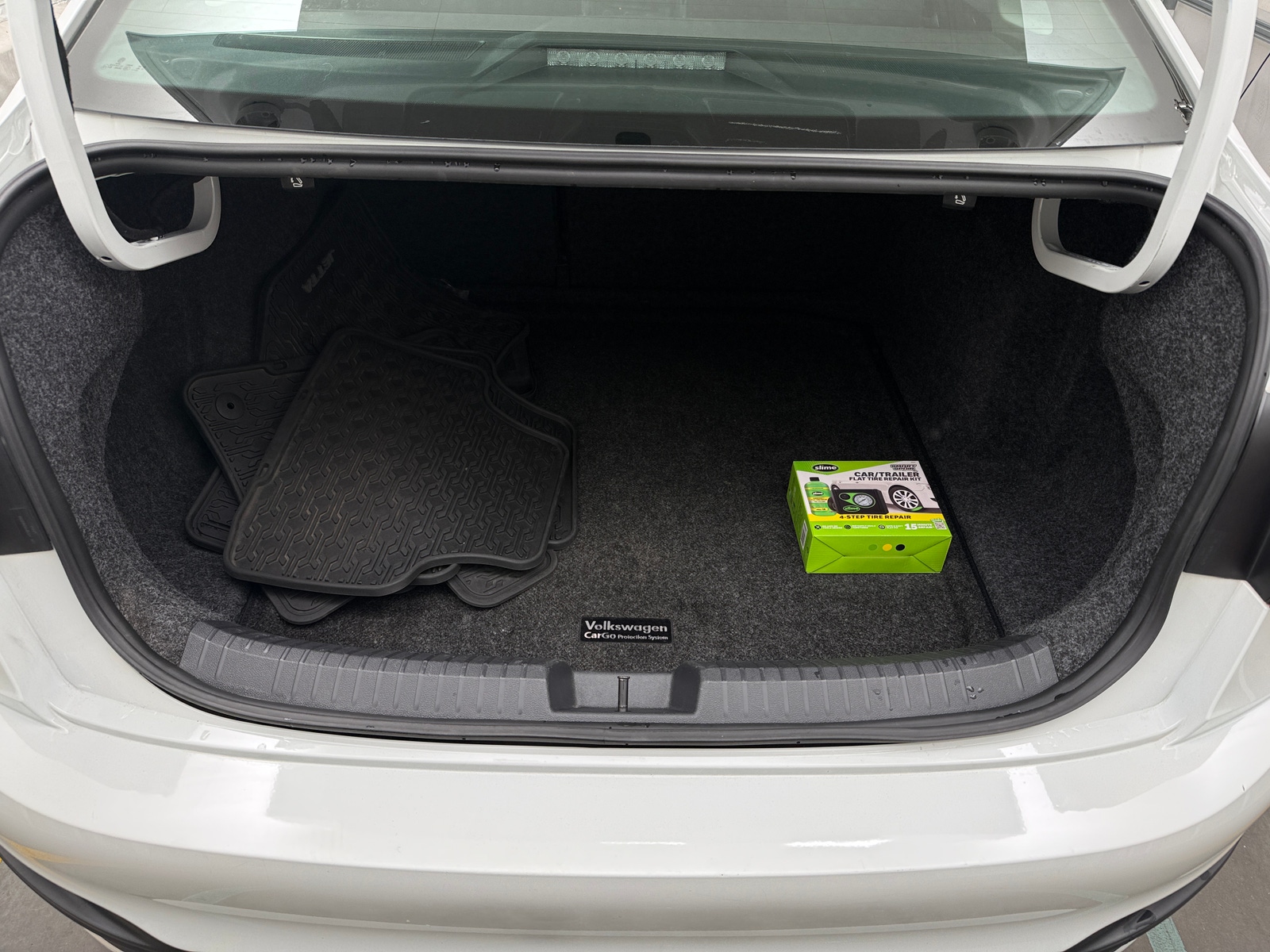 Thumbnail: 2023 Volkswagen Jetta - 7