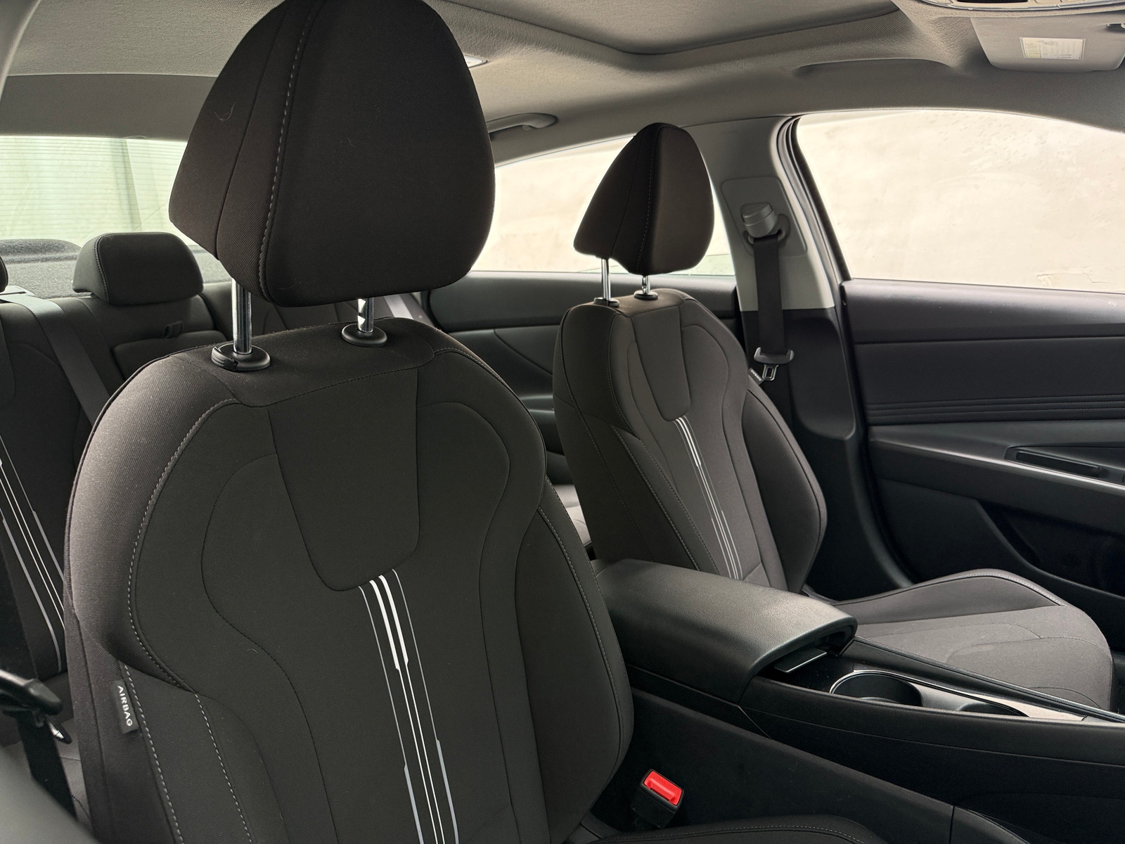 Thumbnail: 2025 Hyundai Elantra - 2